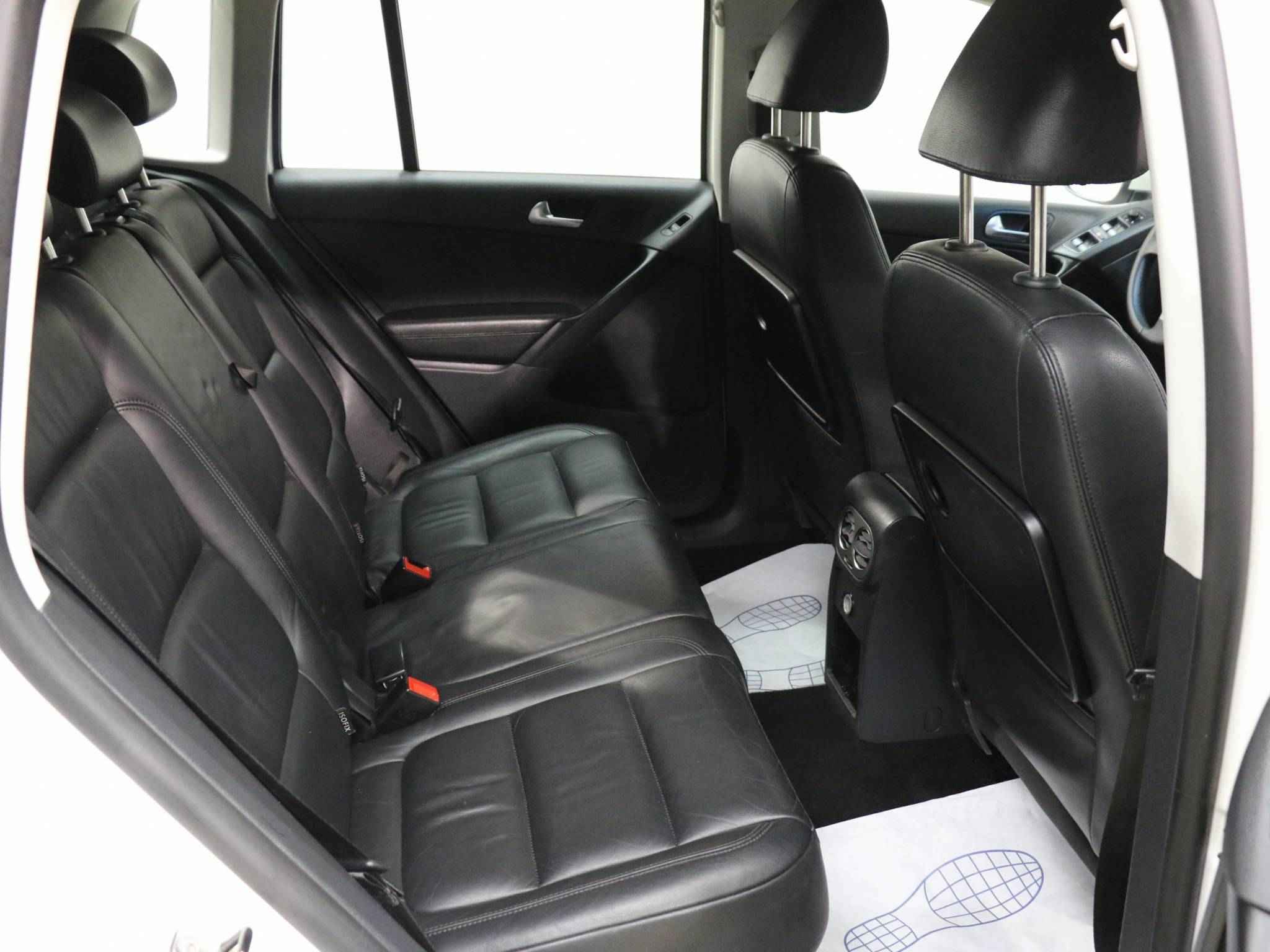 Volkswagen Tiguan, I