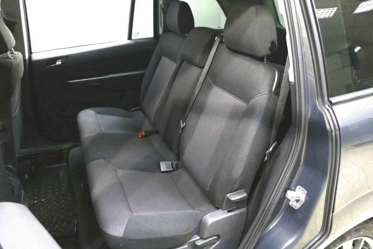 Opel Zafira, B Рестайлинг