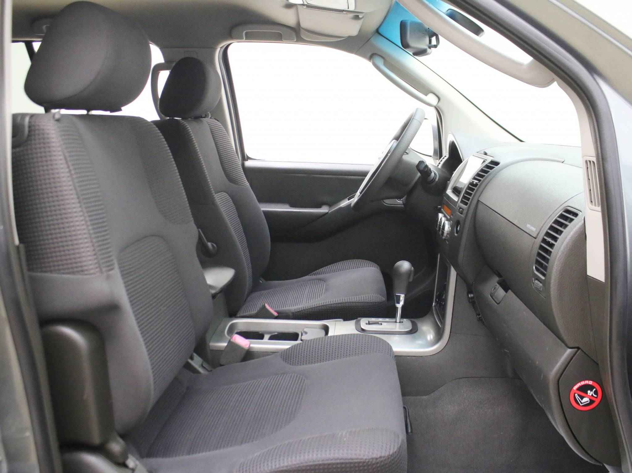 Nissan Pathfinder, III