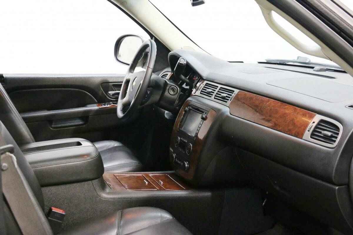 Chevrolet Tahoe, III