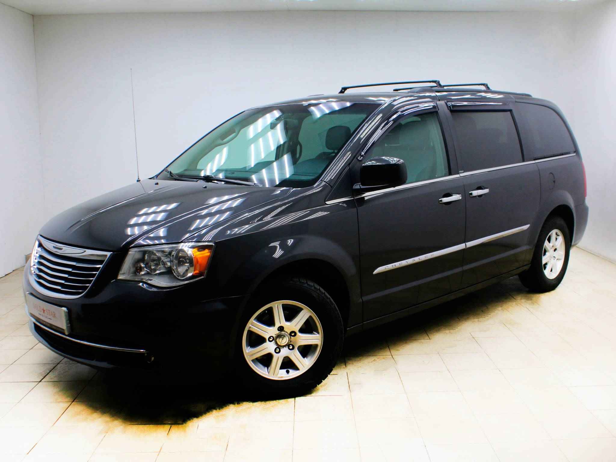 Chrysler Town & Country, V Рестайлинг