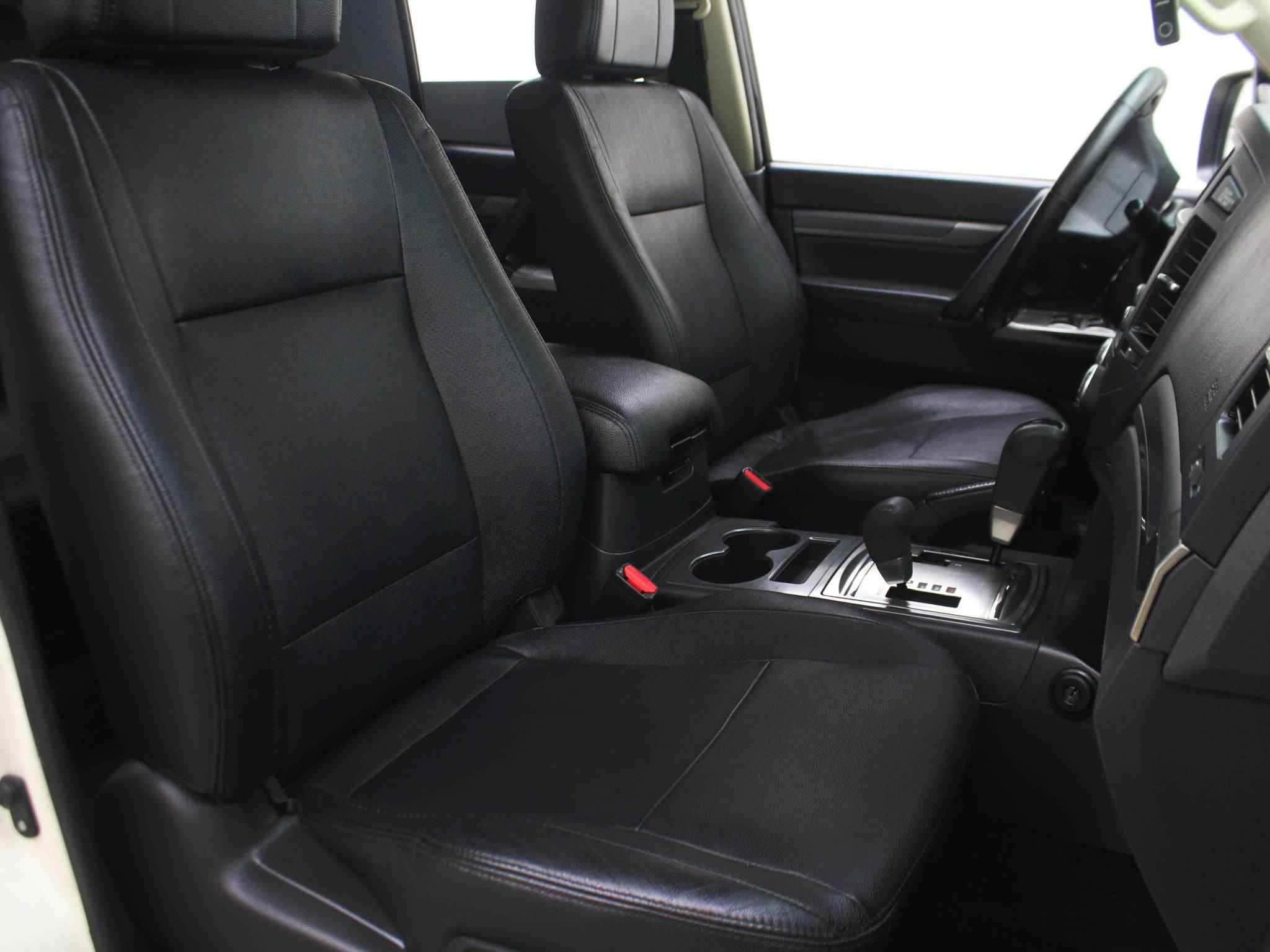 Mitsubishi Pajero, IV Рестайлинг 1