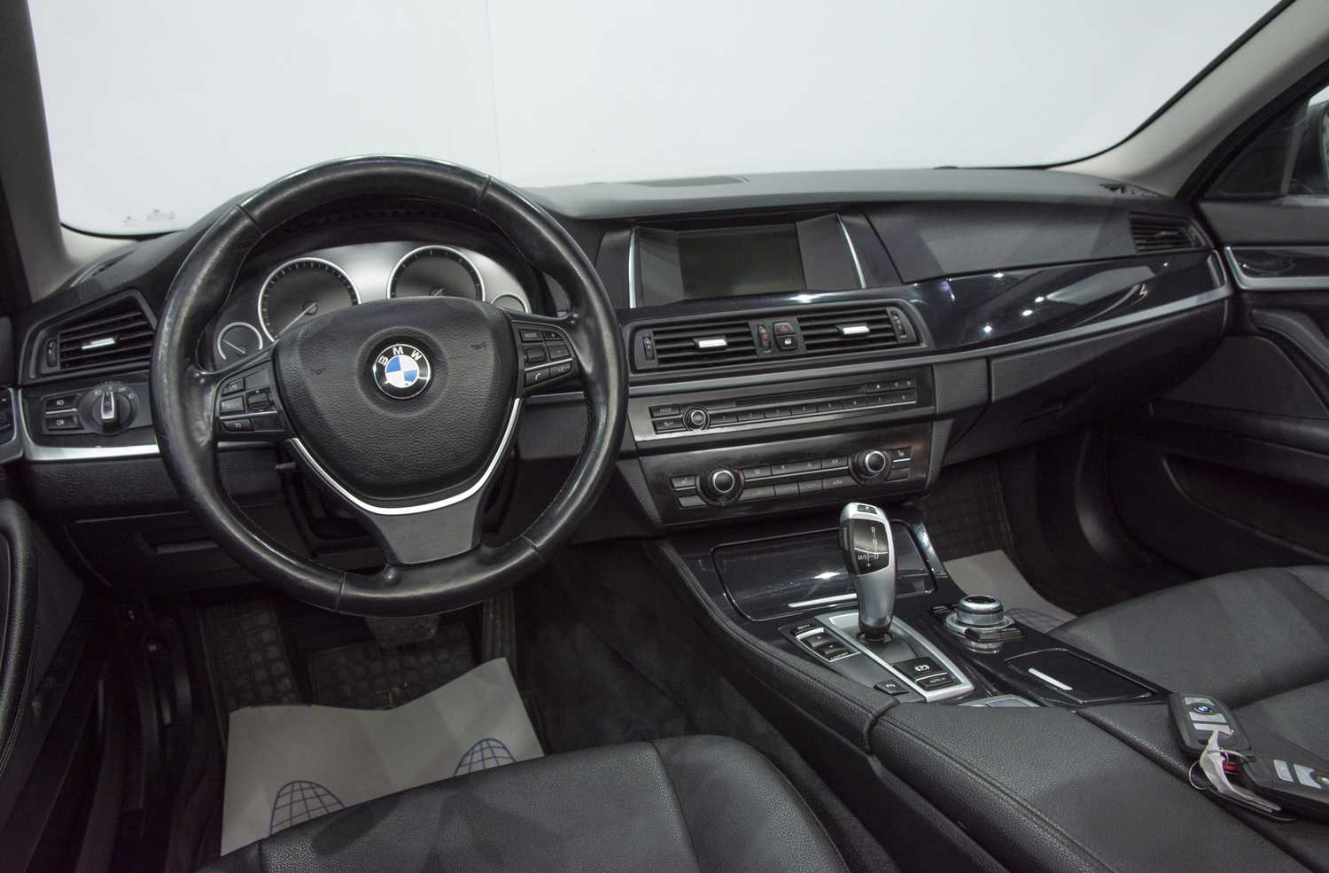 BMW 5 серии 520d