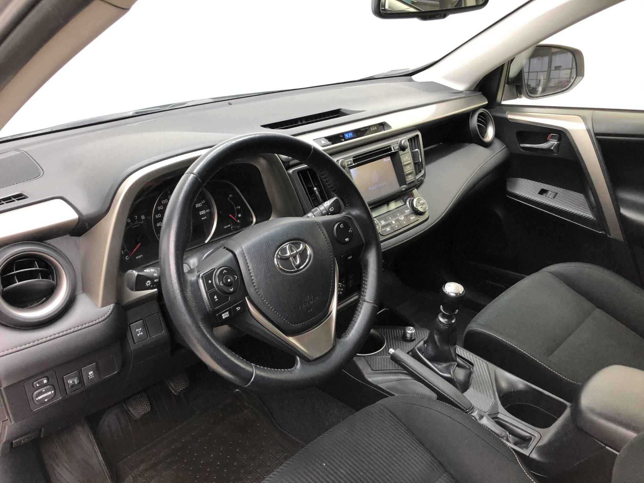 Toyota RAV4, IV (CA40)