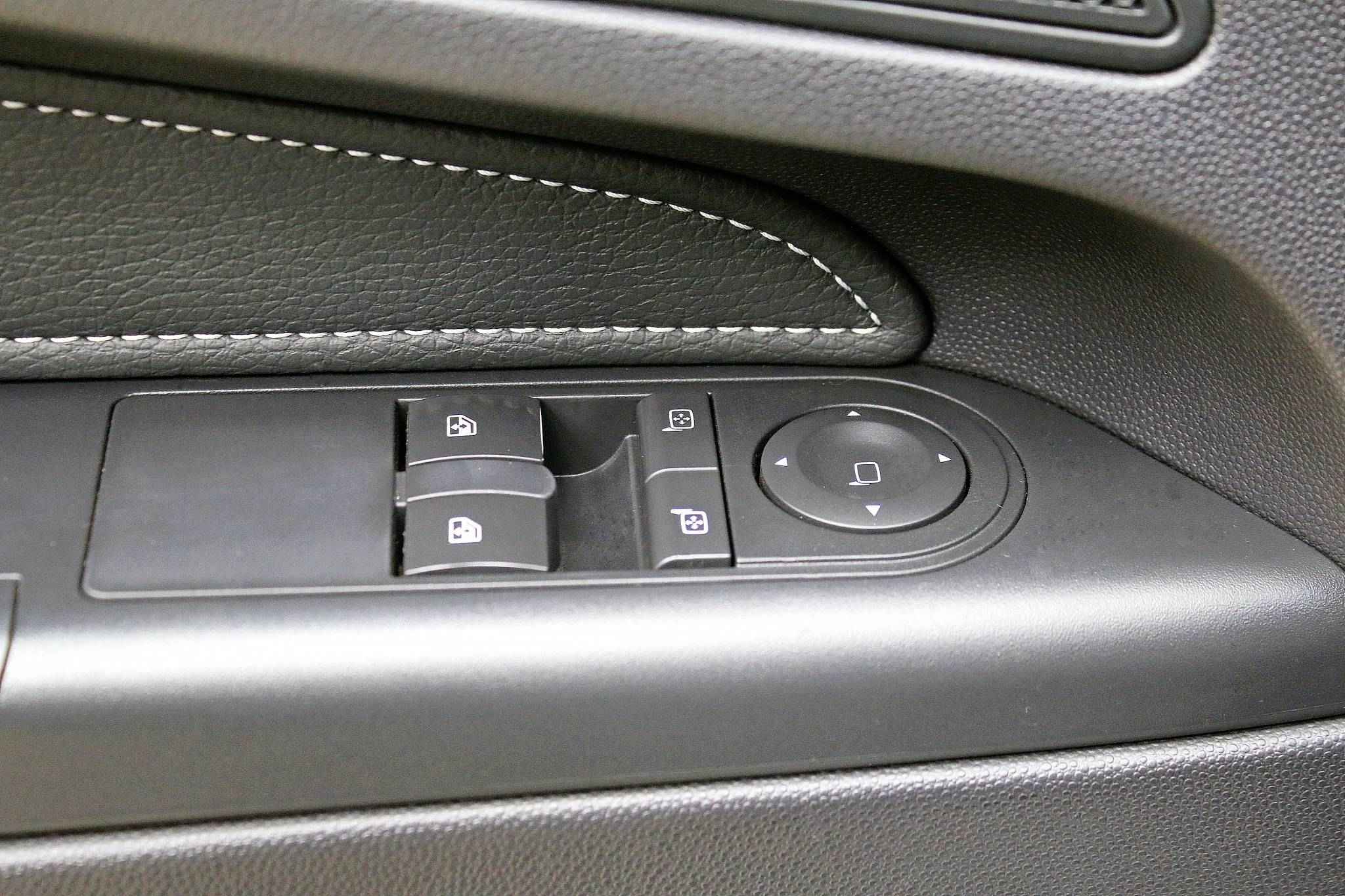 Opel Zafira, B Рестайлинг