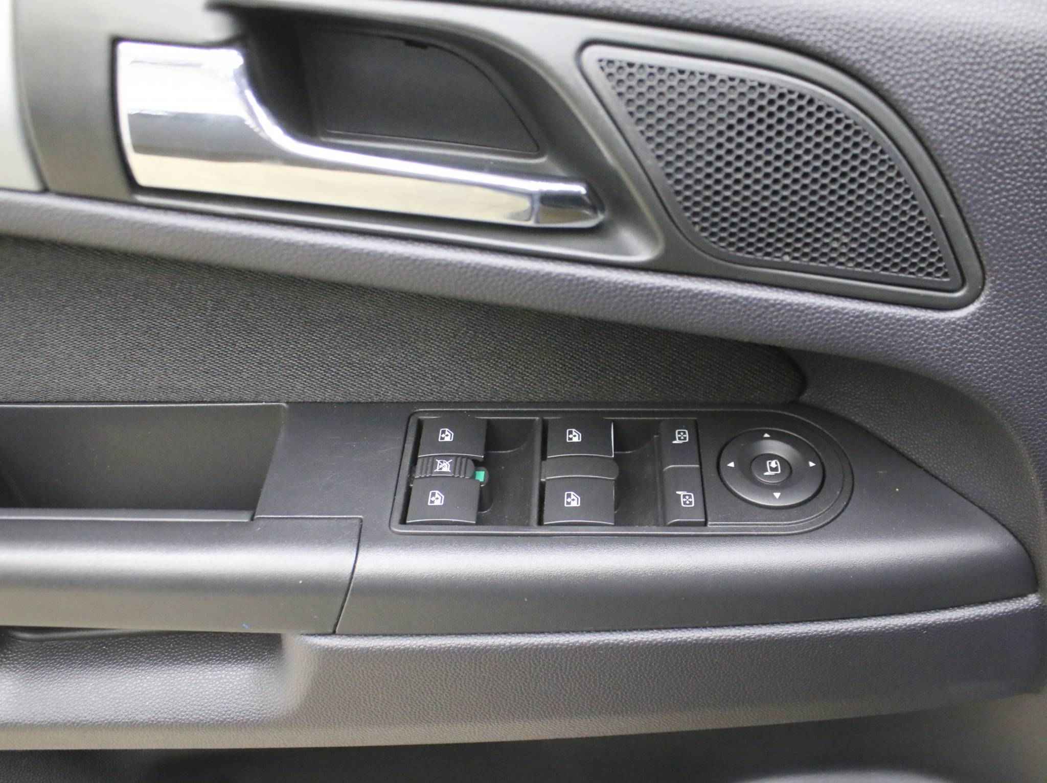 Opel Zafira, B Рестайлинг