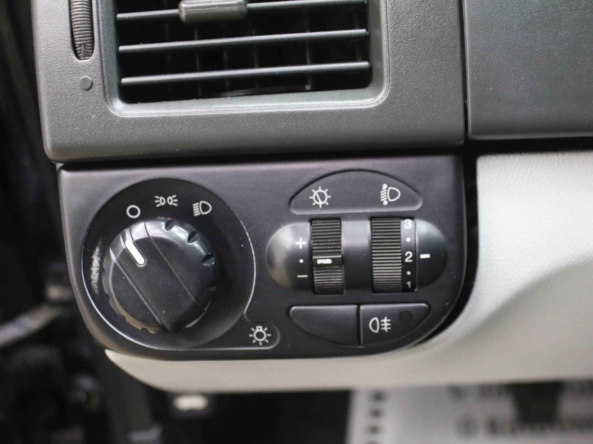 LADA (ВАЗ) Priora, I