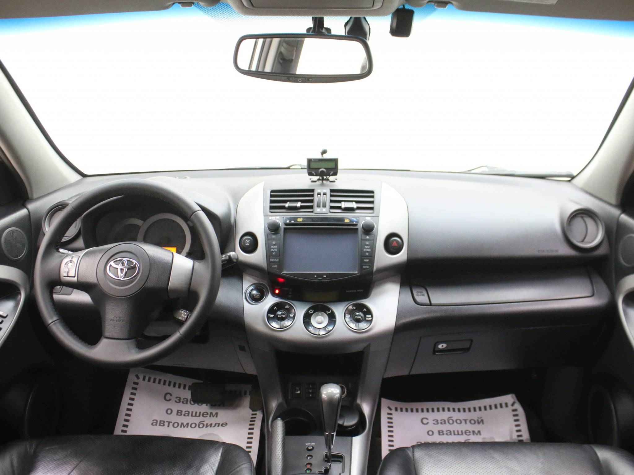 Toyota RAV4, III (XA30)