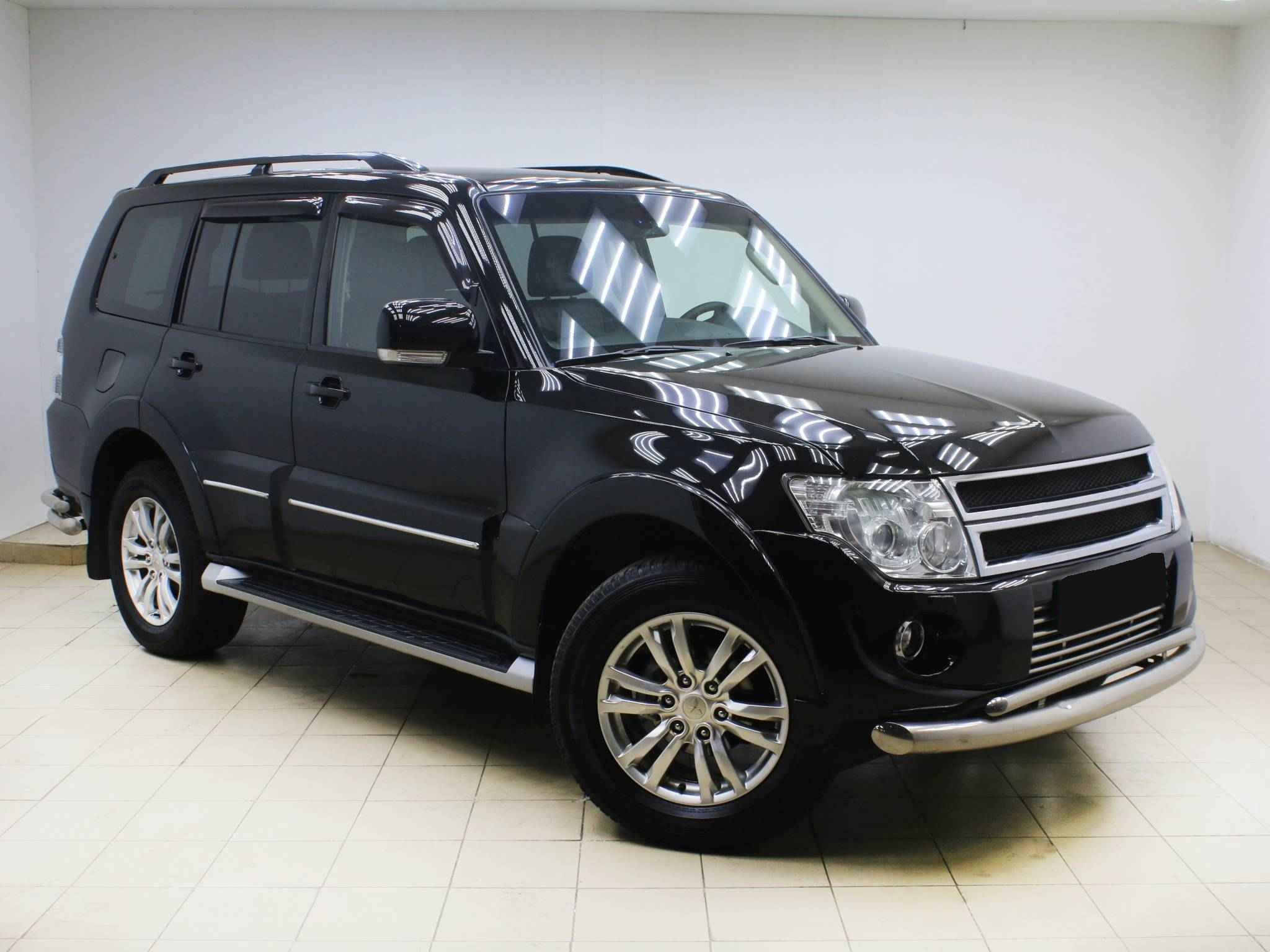 Mitsubishi Pajero, IV Рестайлинг 1