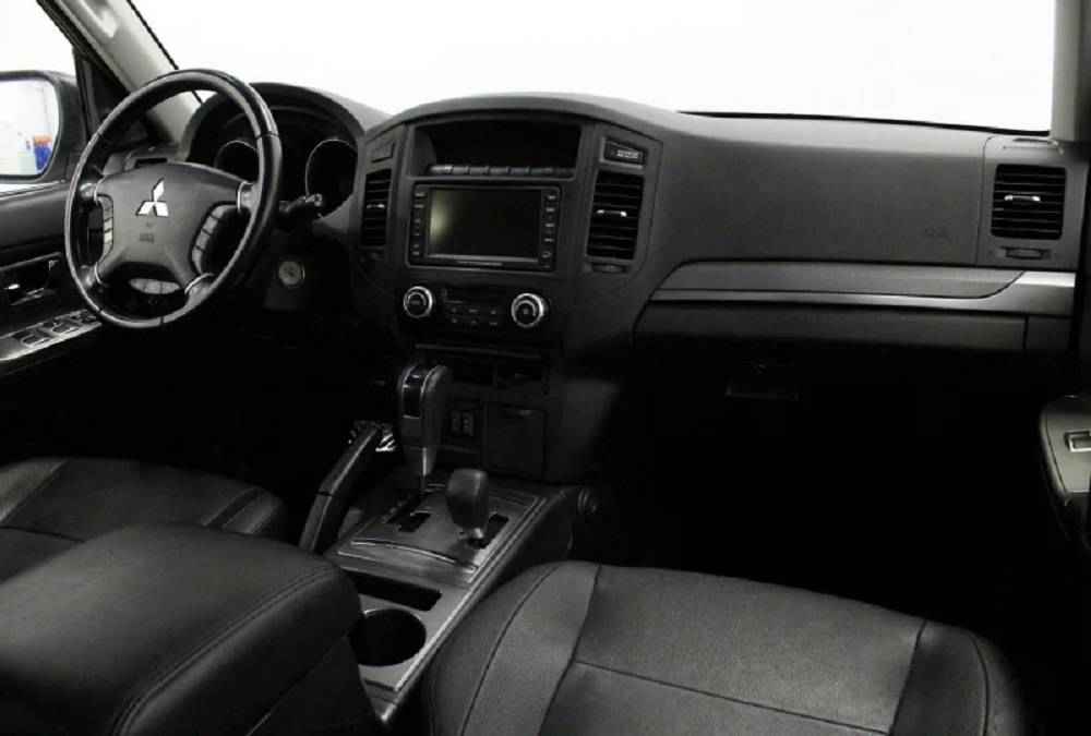 Mitsubishi Pajero, IV