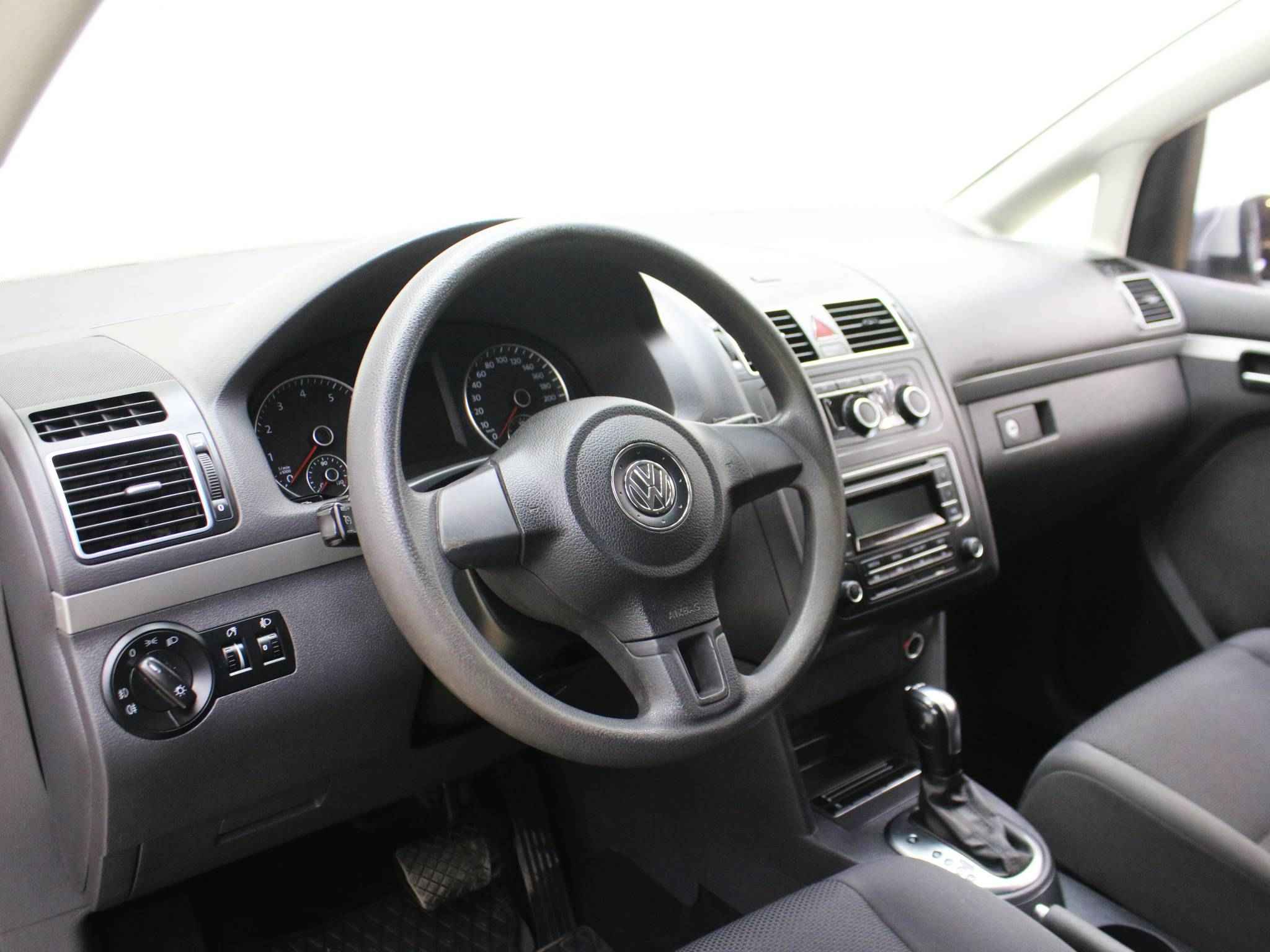 Volkswagen Touran, II