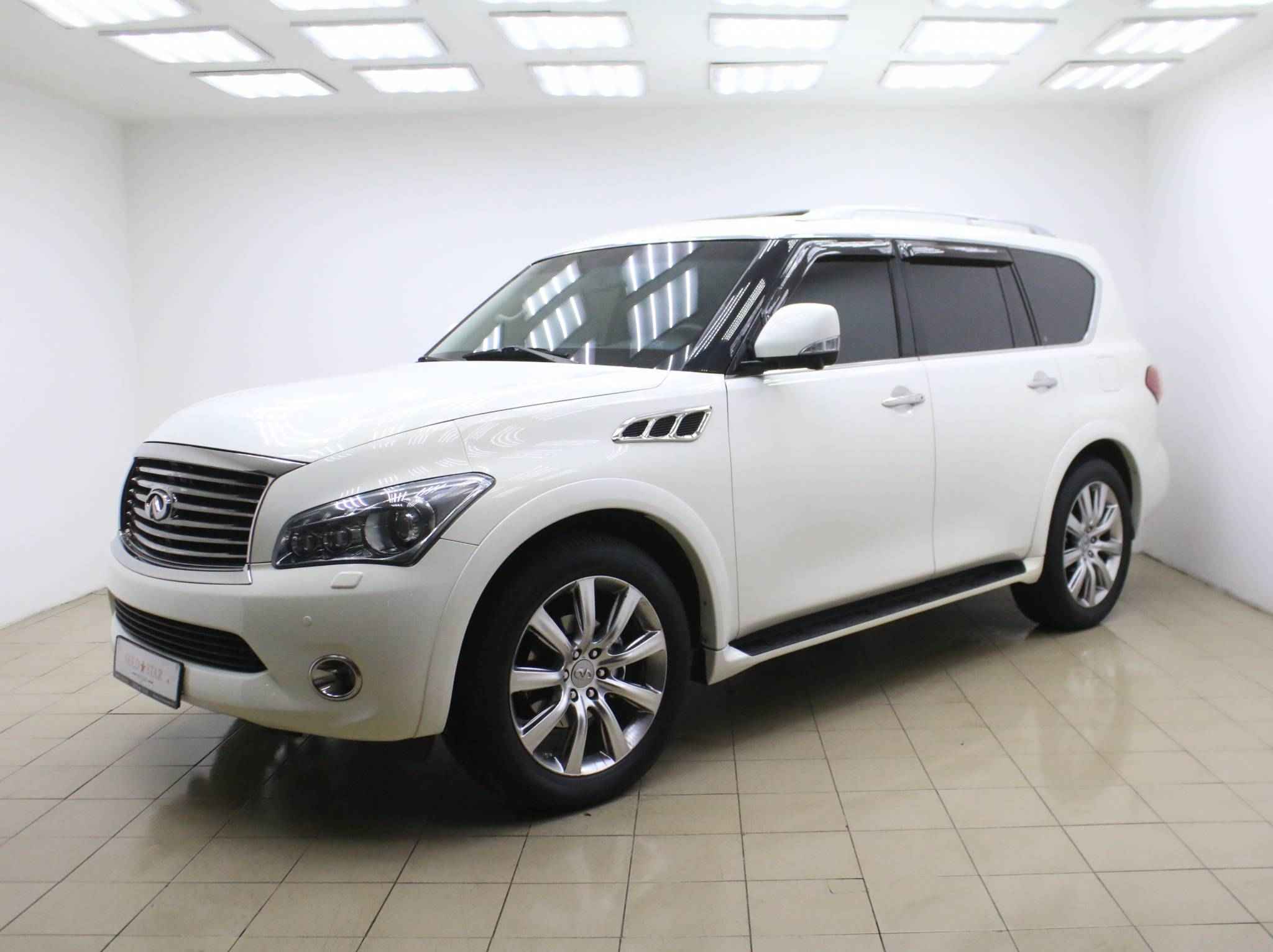 Infiniti QX56, II