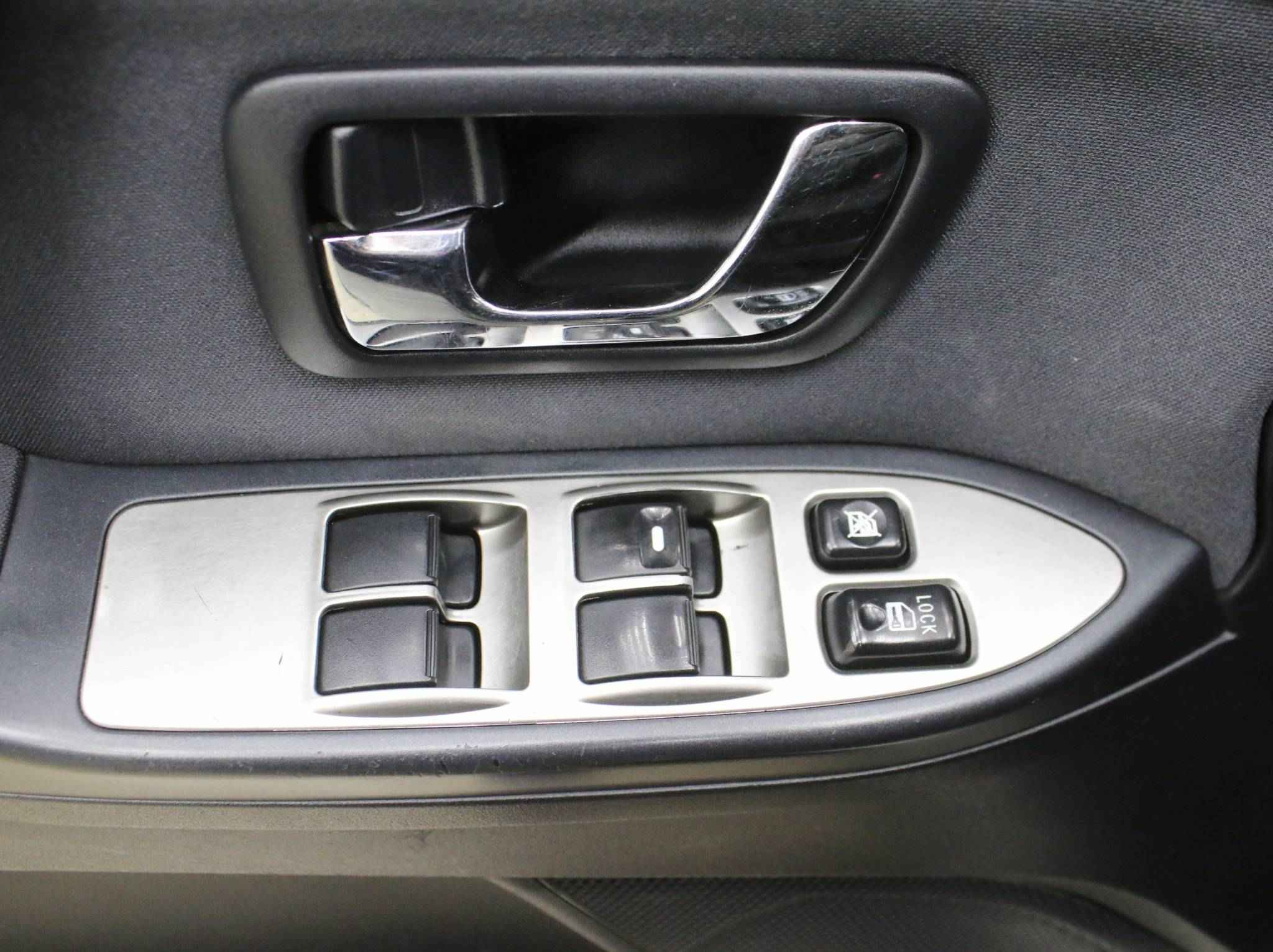 Mitsubishi Pajero, IV