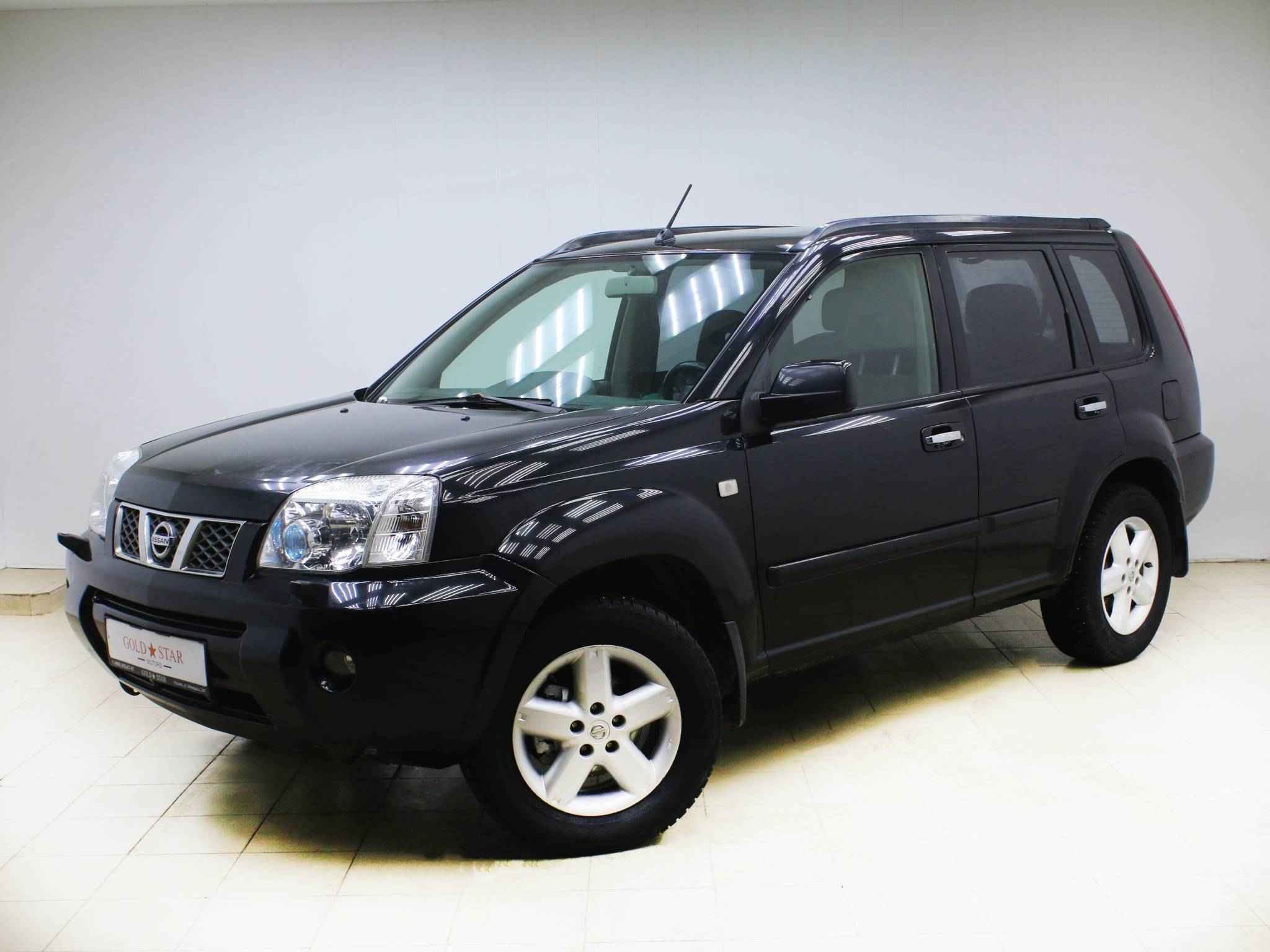 Nissan X-Trail, I
