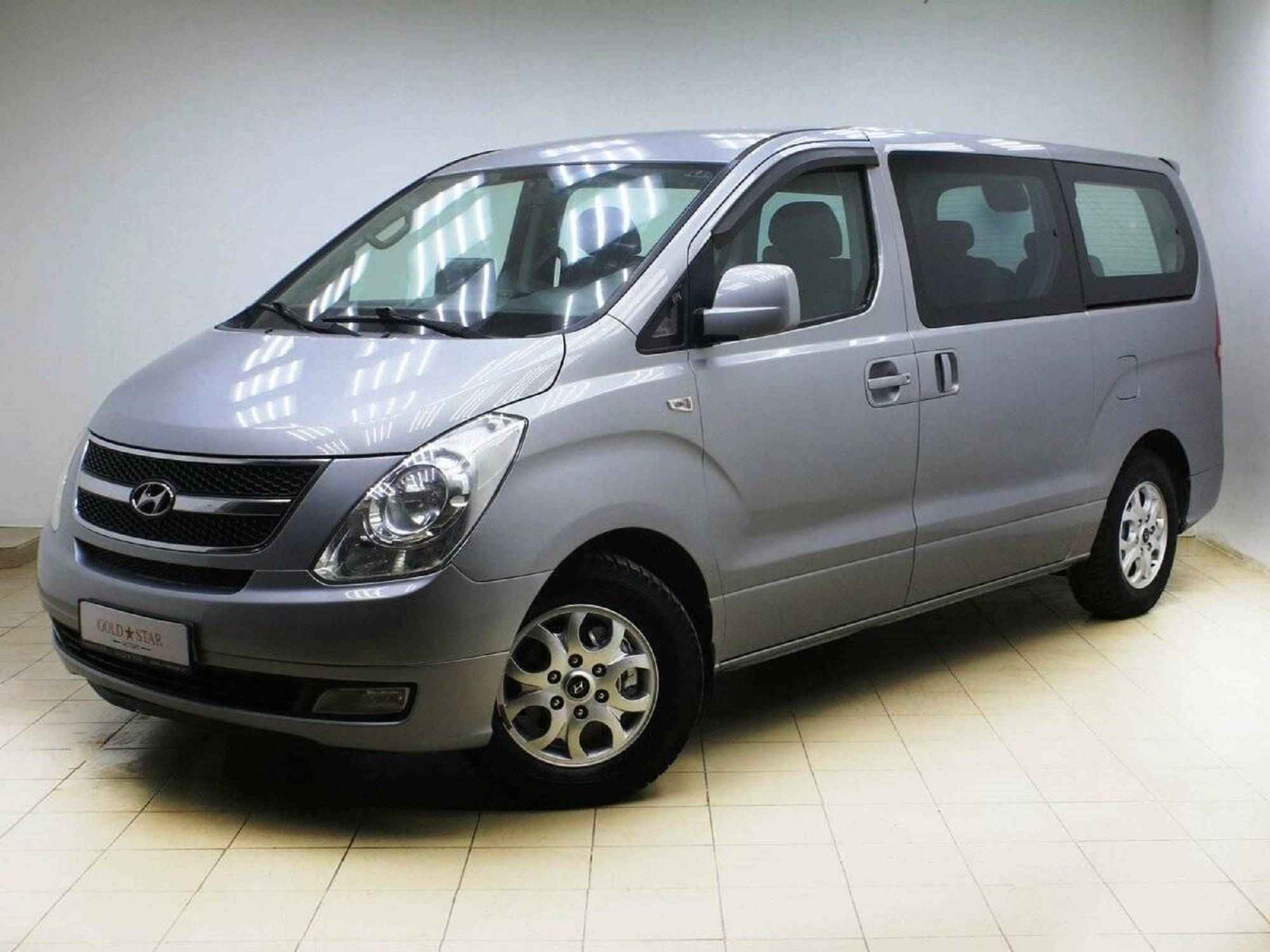 Hyundai Grand Starex, I