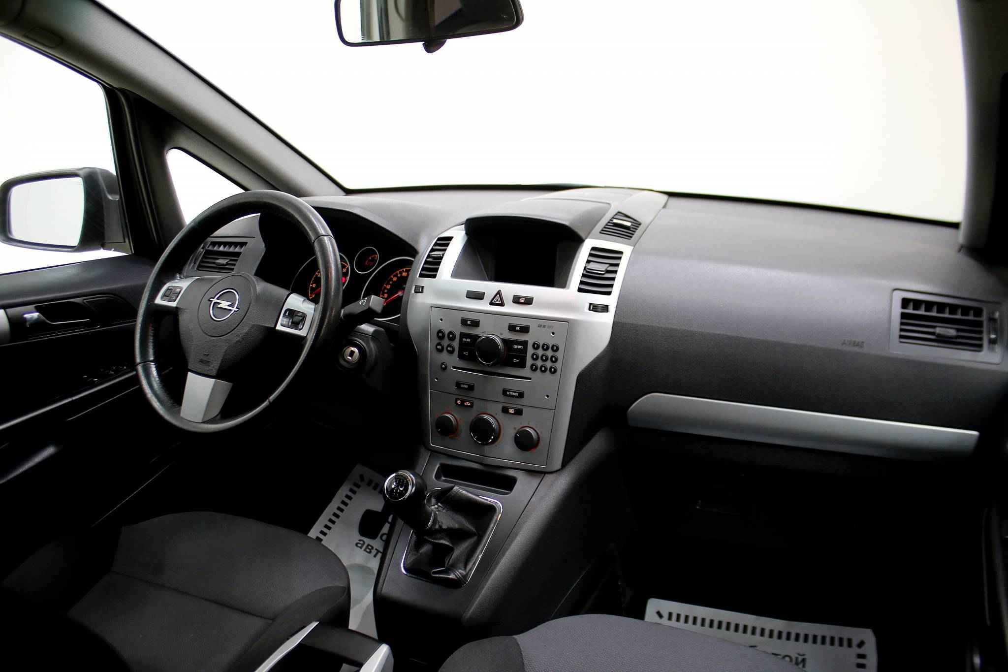 Opel Zafira, B Рестайлинг