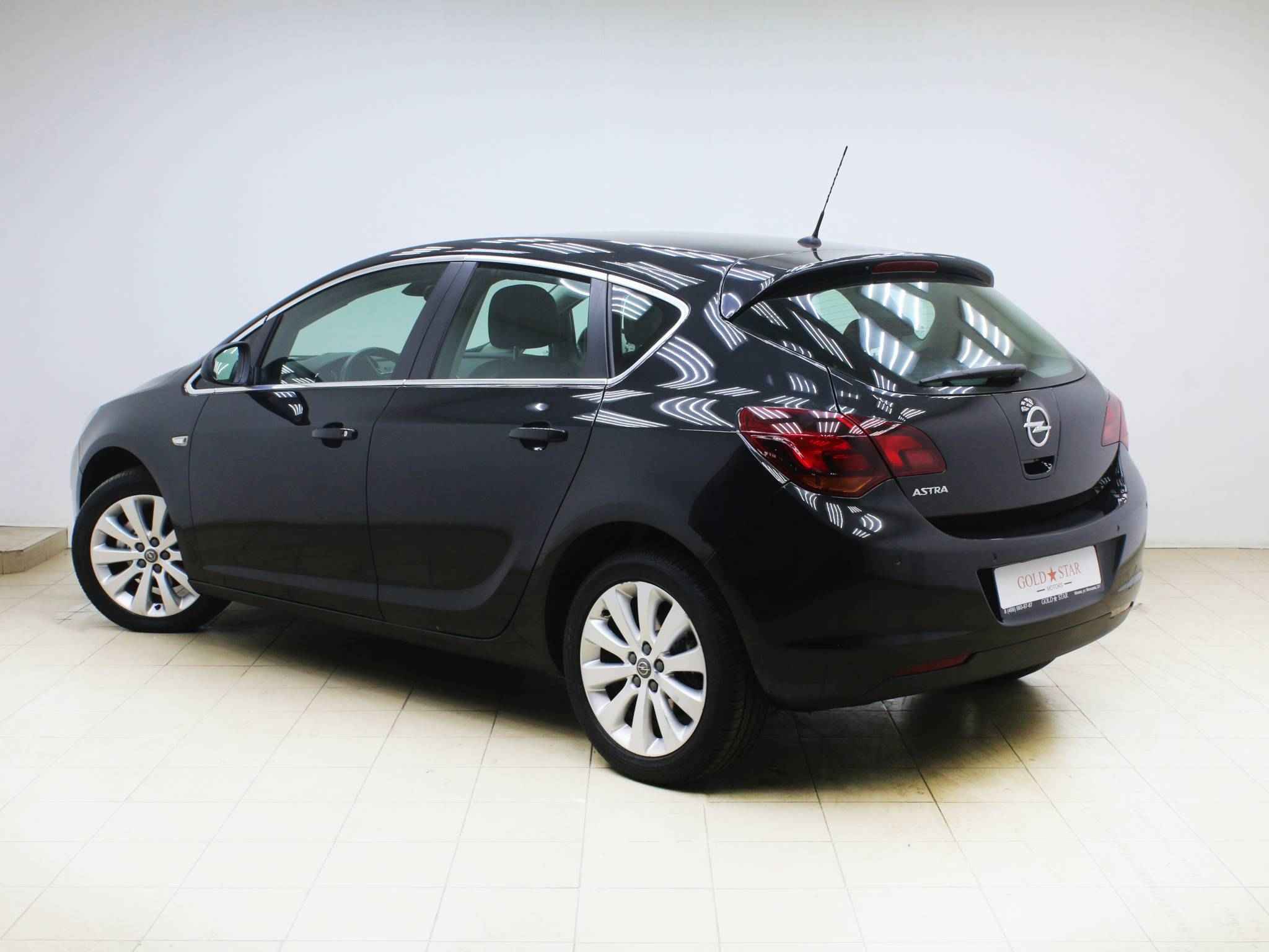 Opel Astra, J