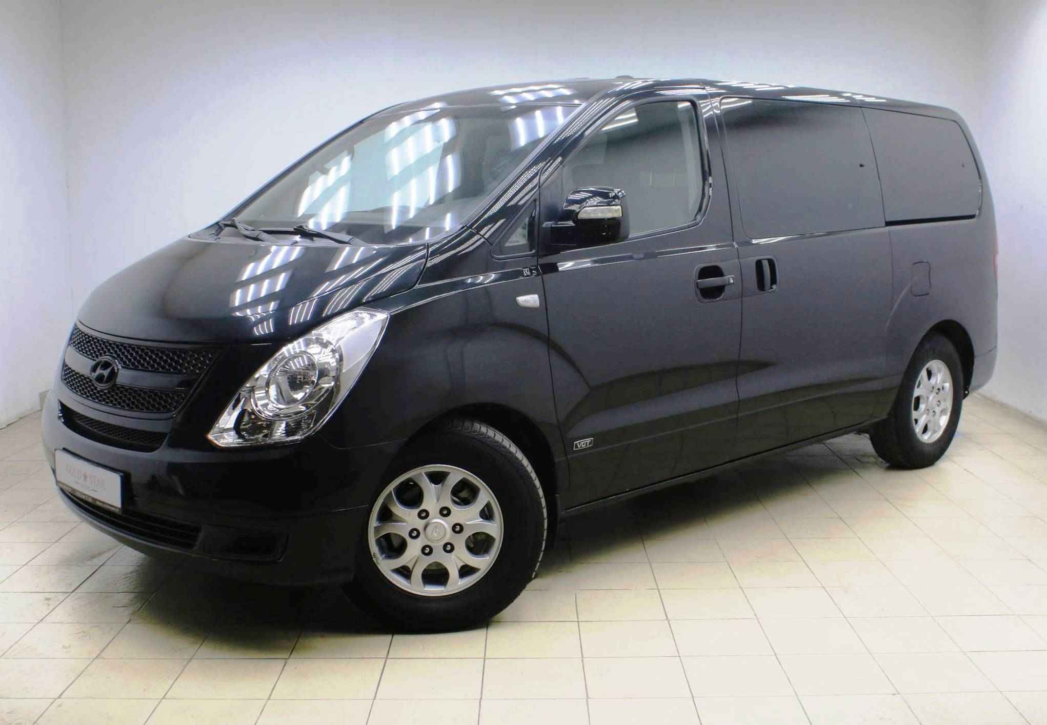 Hyundai Grand Starex, I