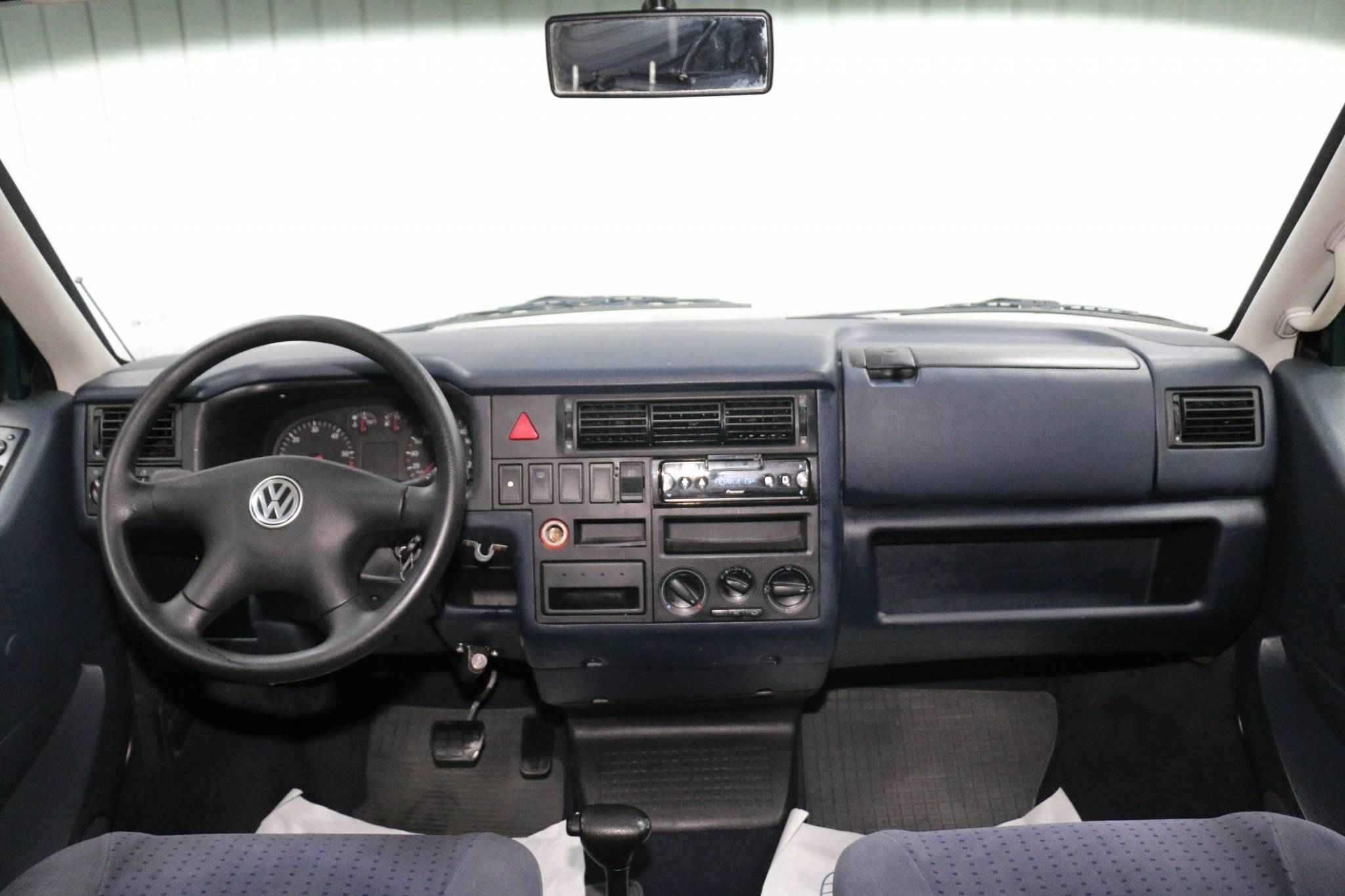 Volkswagen Caravelle, T4