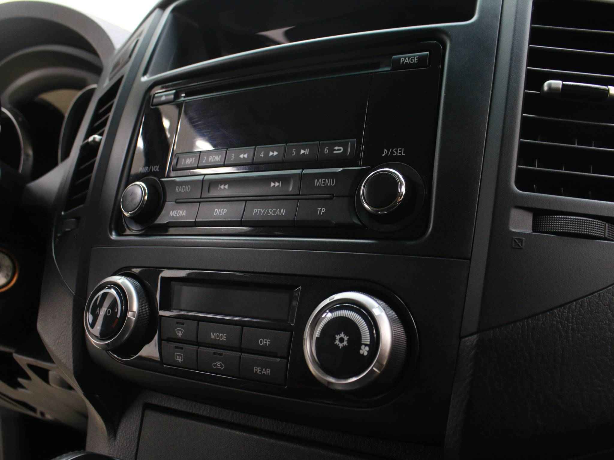 Mitsubishi Pajero, IV Рестайлинг 1