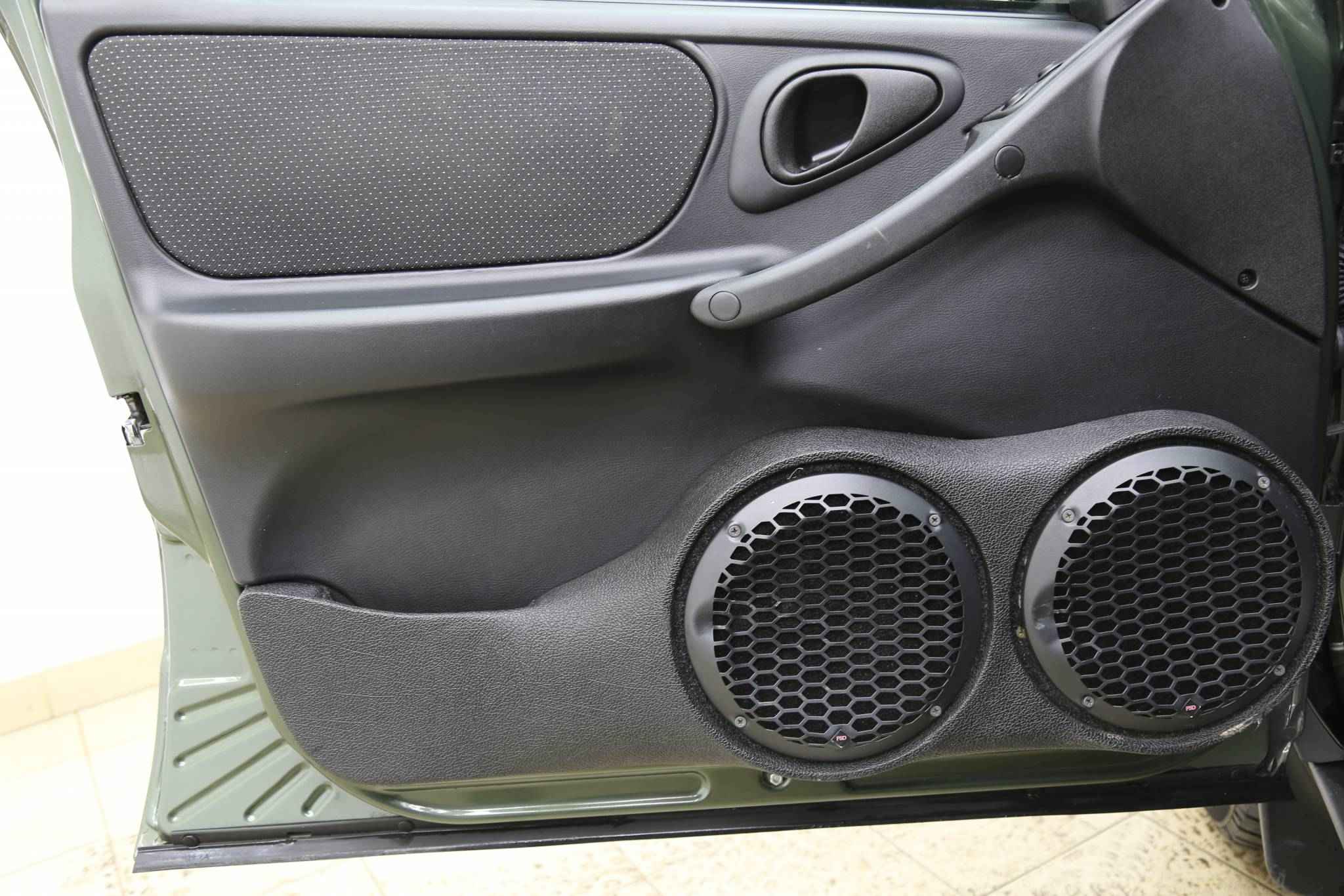 LADA (ВАЗ) Niva, I Рестайлинг (Travel)