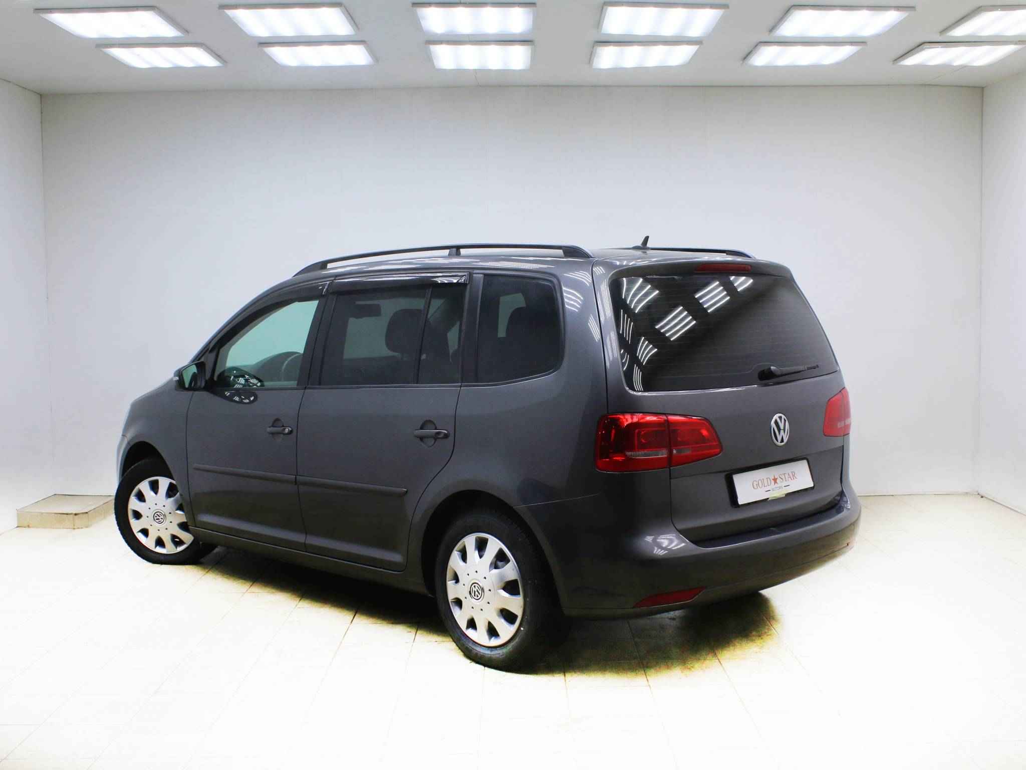 Volkswagen Touran, II