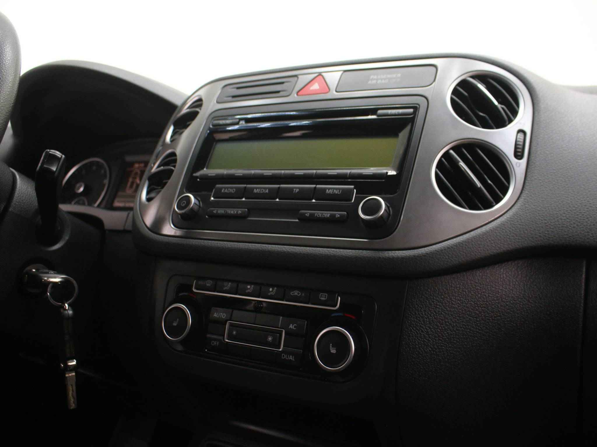 Volkswagen Tiguan, I