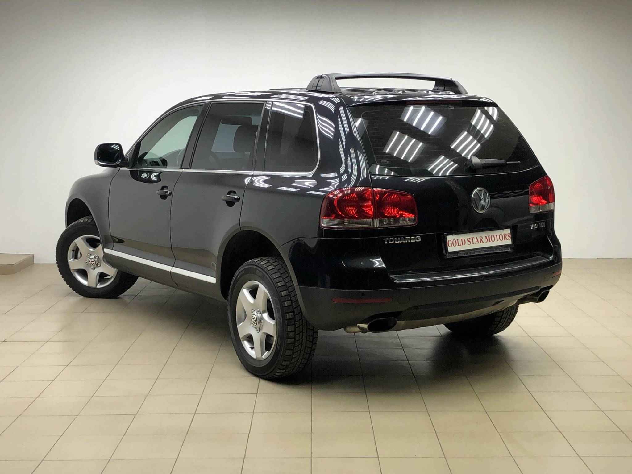 Volkswagen Touareg, I