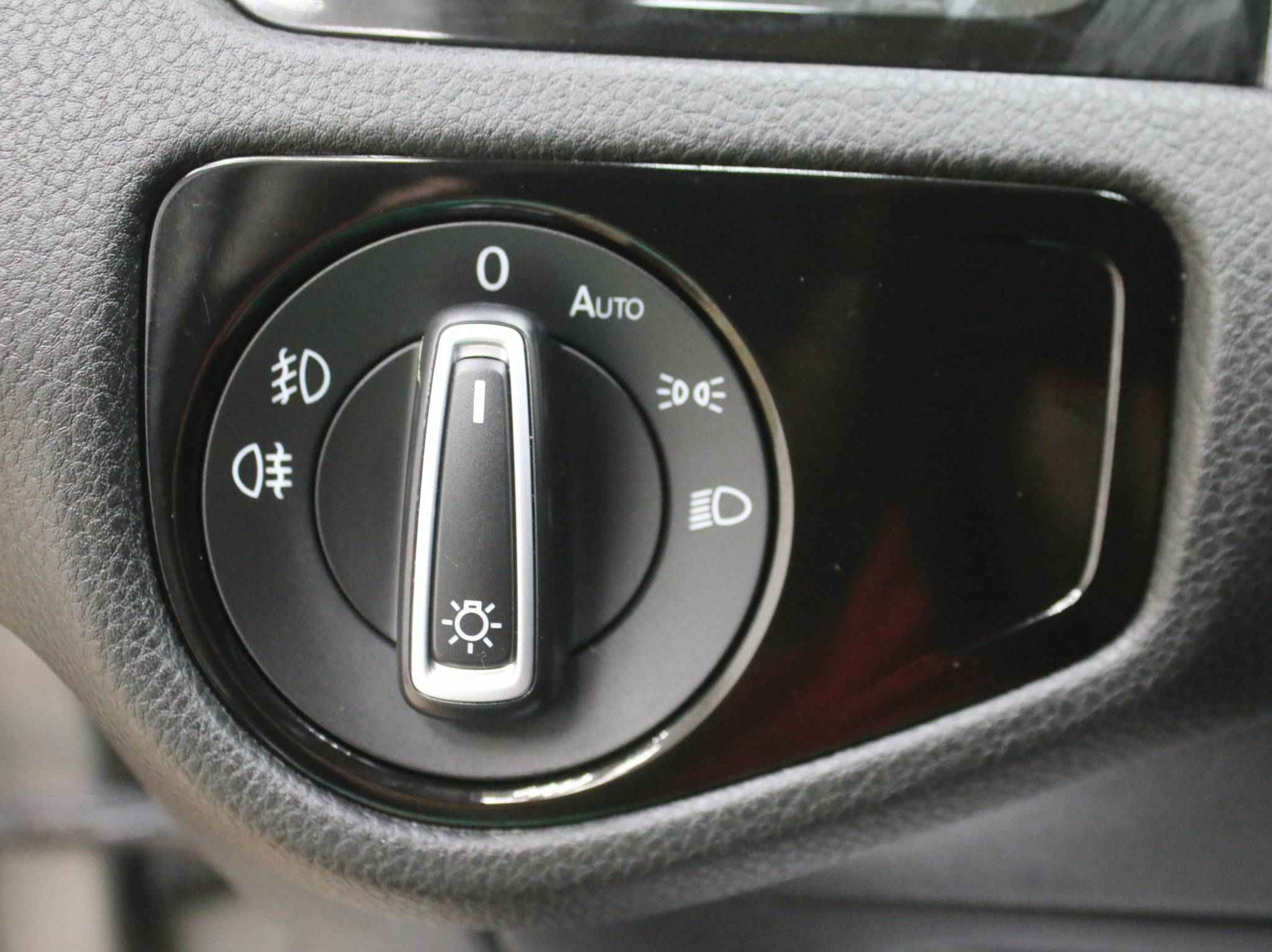 Volkswagen Golf, VII