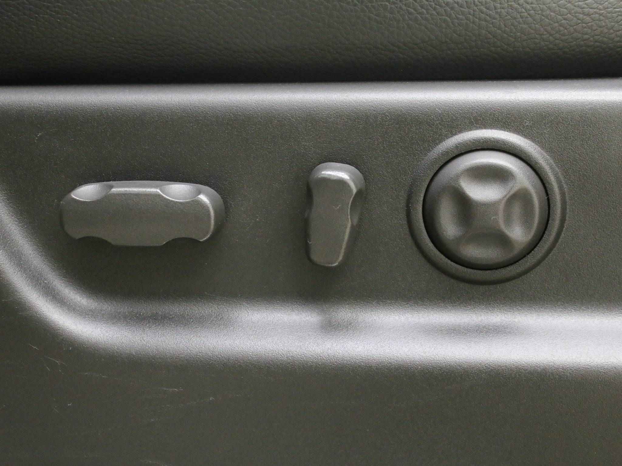 Chevrolet Tahoe, III