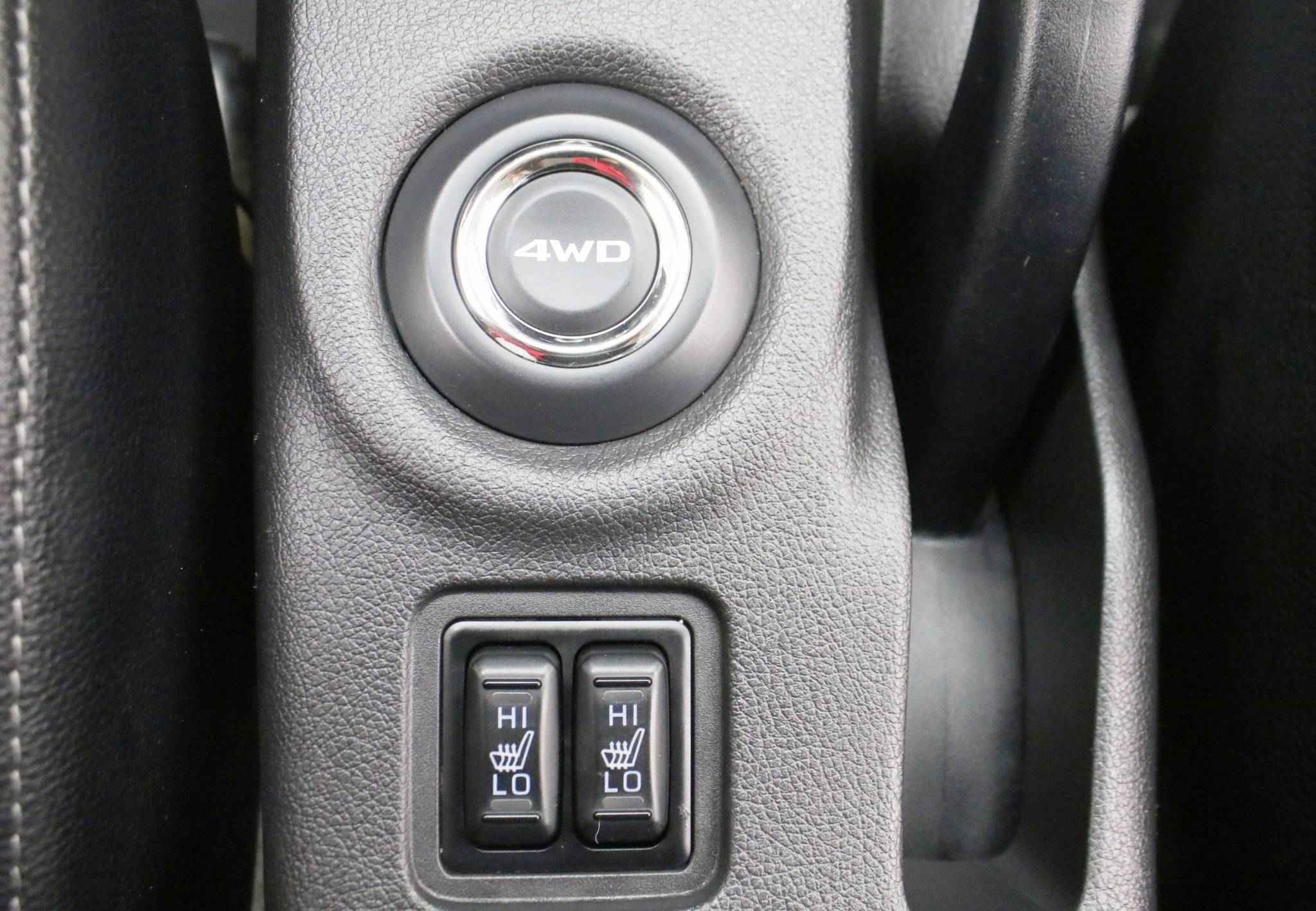 Mitsubishi Outlander, III