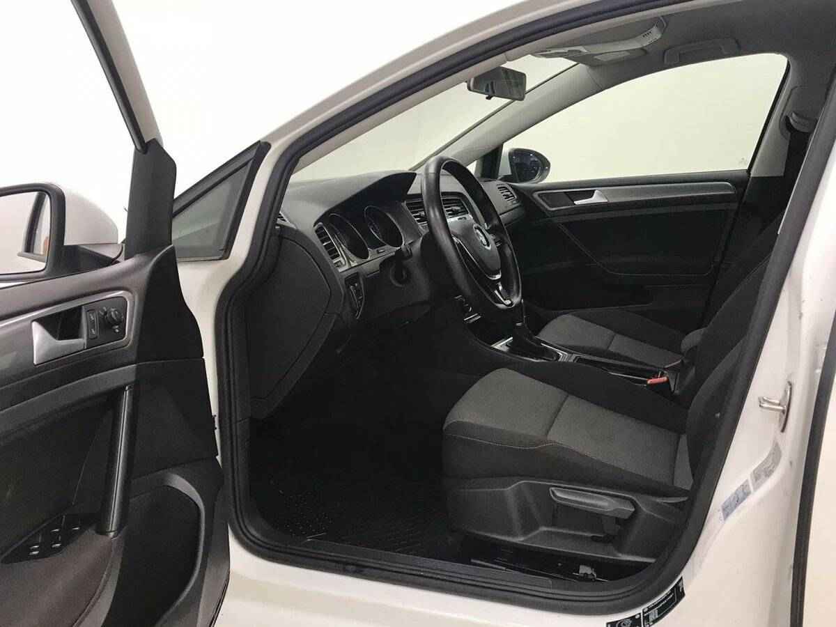 Volkswagen Golf, VII