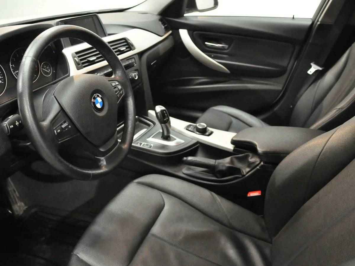 BMW 3 серии, VI (F3x)