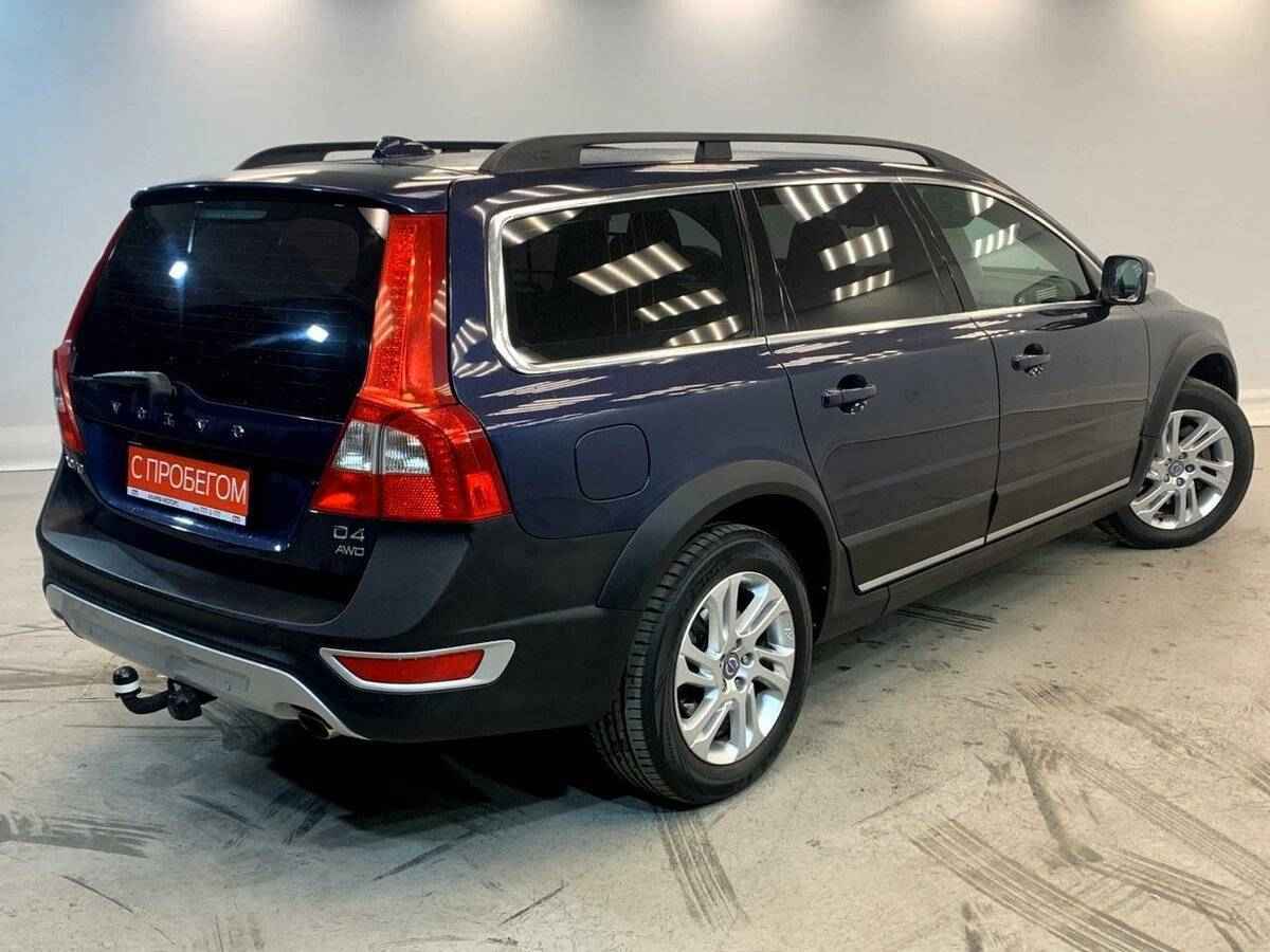 Volvo XC70, II