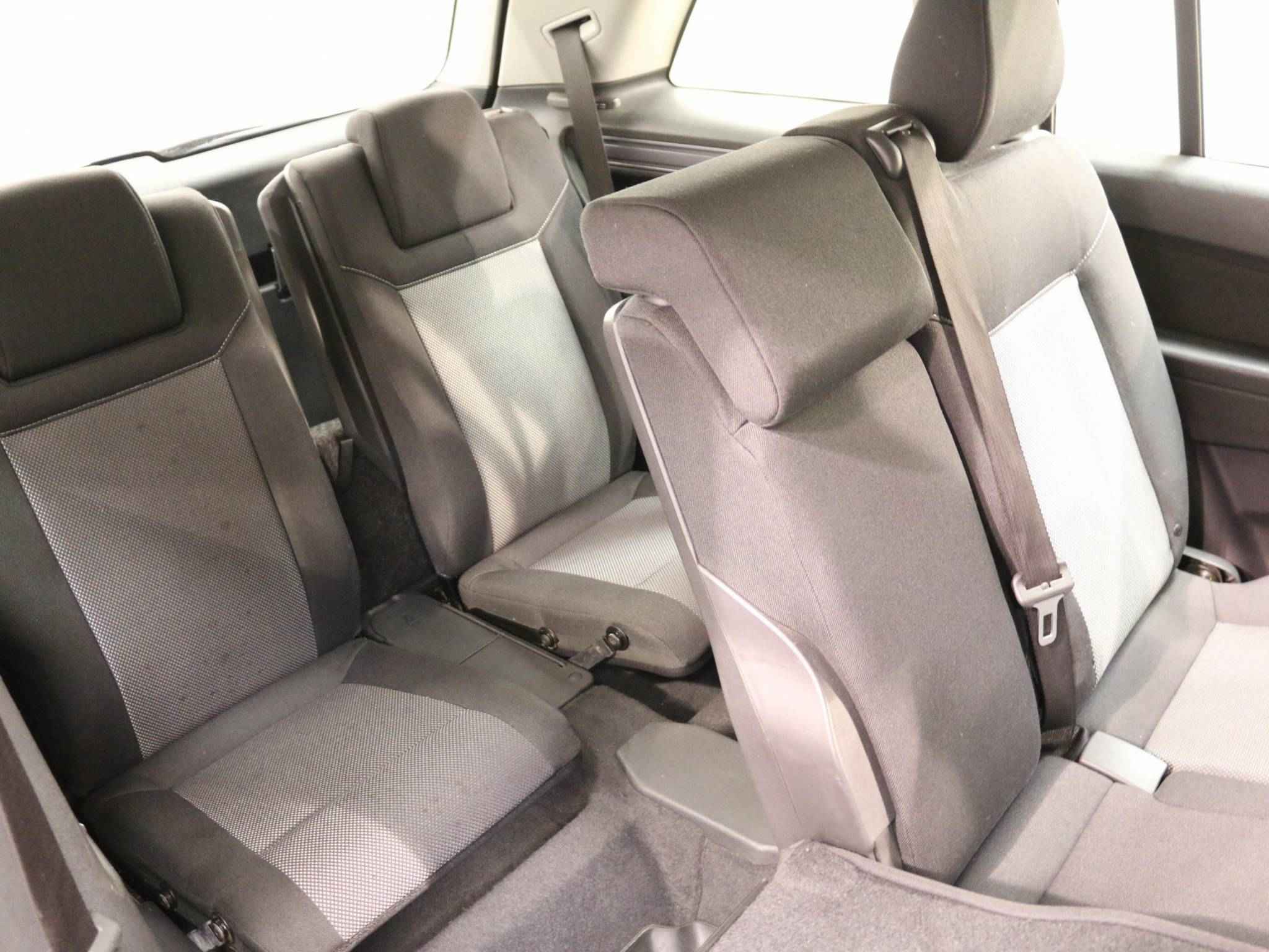 Opel Zafira, B Рестайлинг