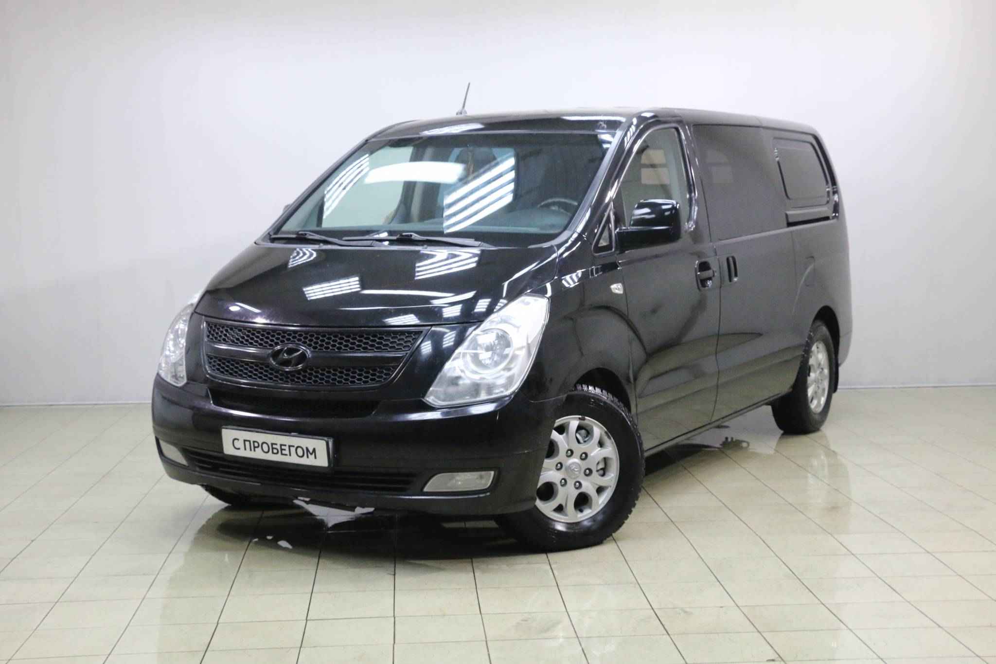 Hyundai Grand Starex, I