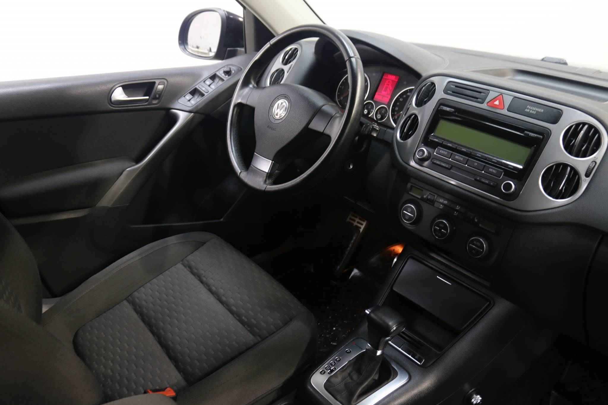 Volkswagen Tiguan, I