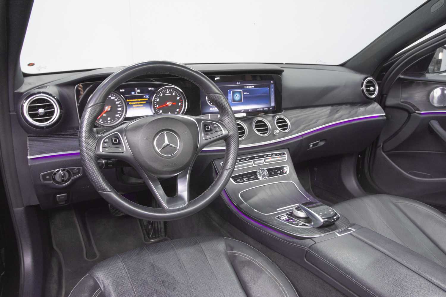 Mercedes-Benz E-Класс 300