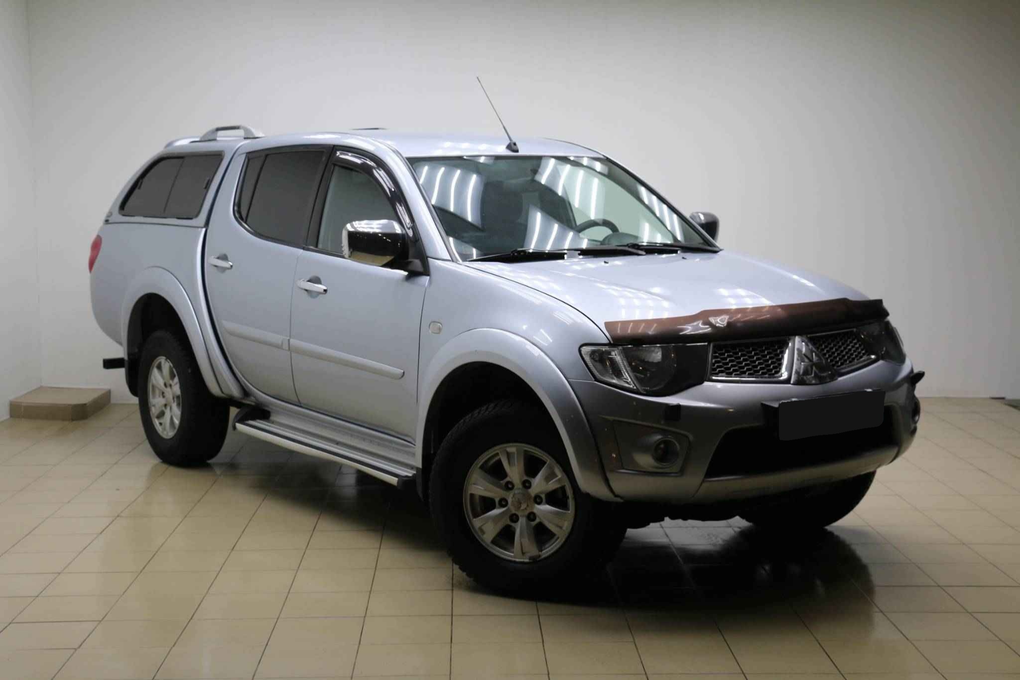 Mitsubishi L200, IV