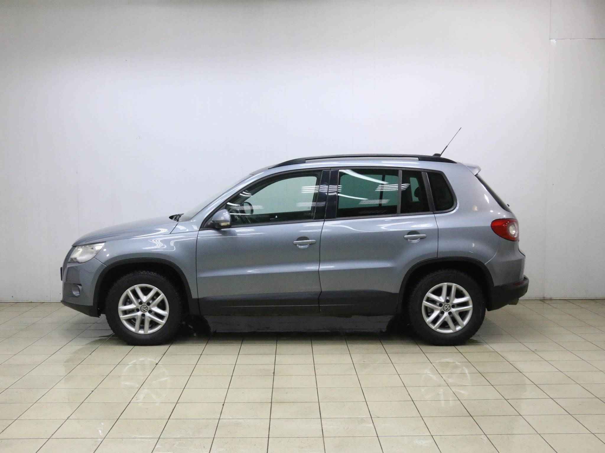 Volkswagen Tiguan, I