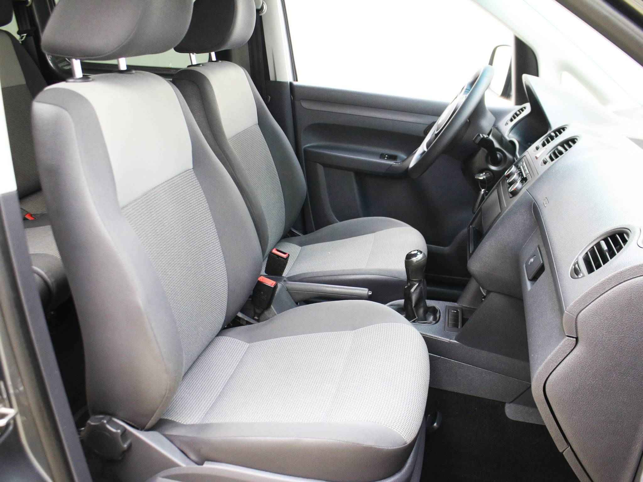 Volkswagen Caddy, III Рестайлинг