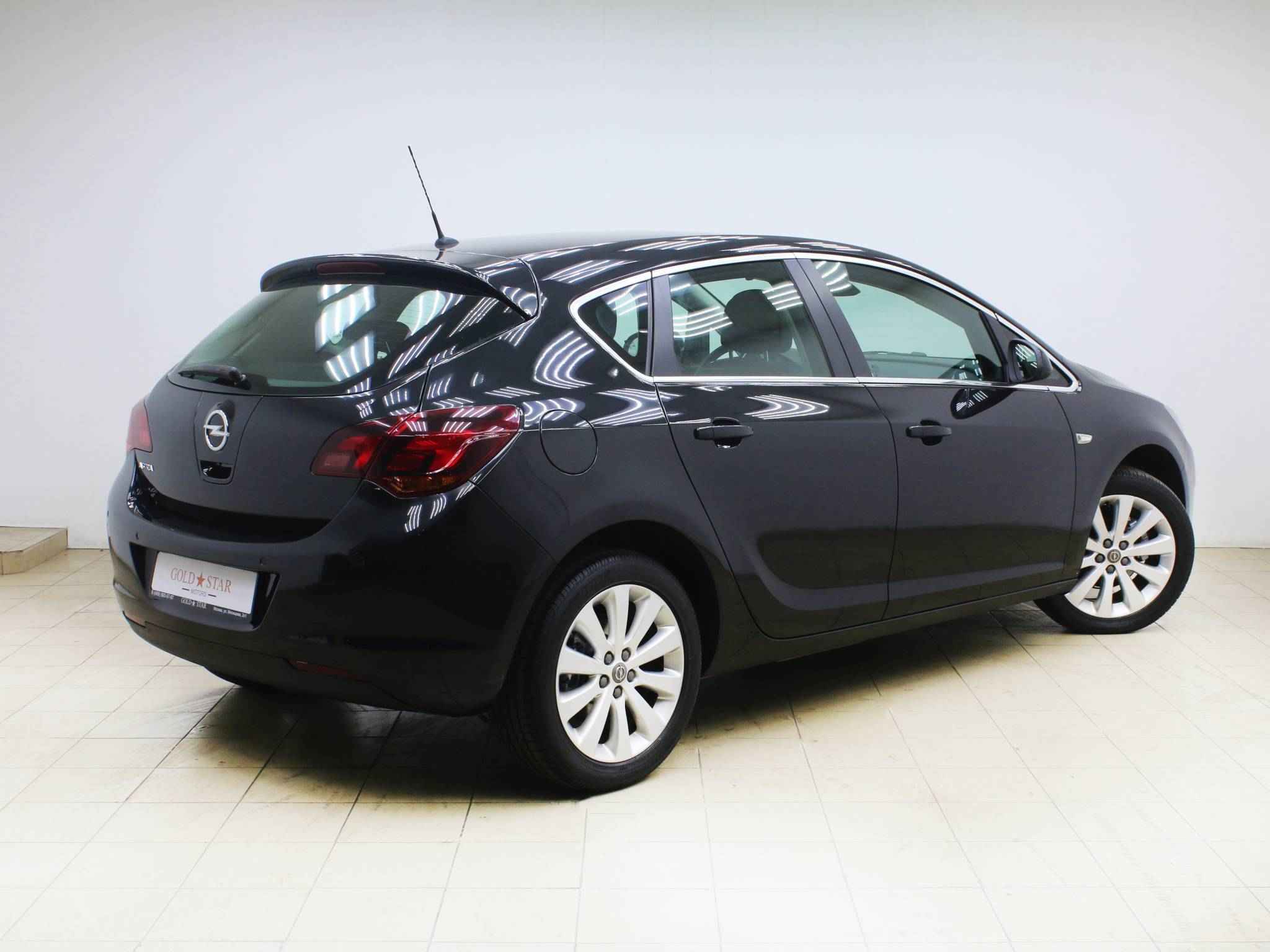 Opel Astra, J