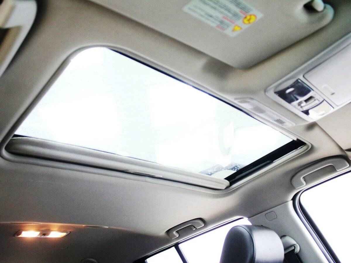 Nissan Pathfinder, III