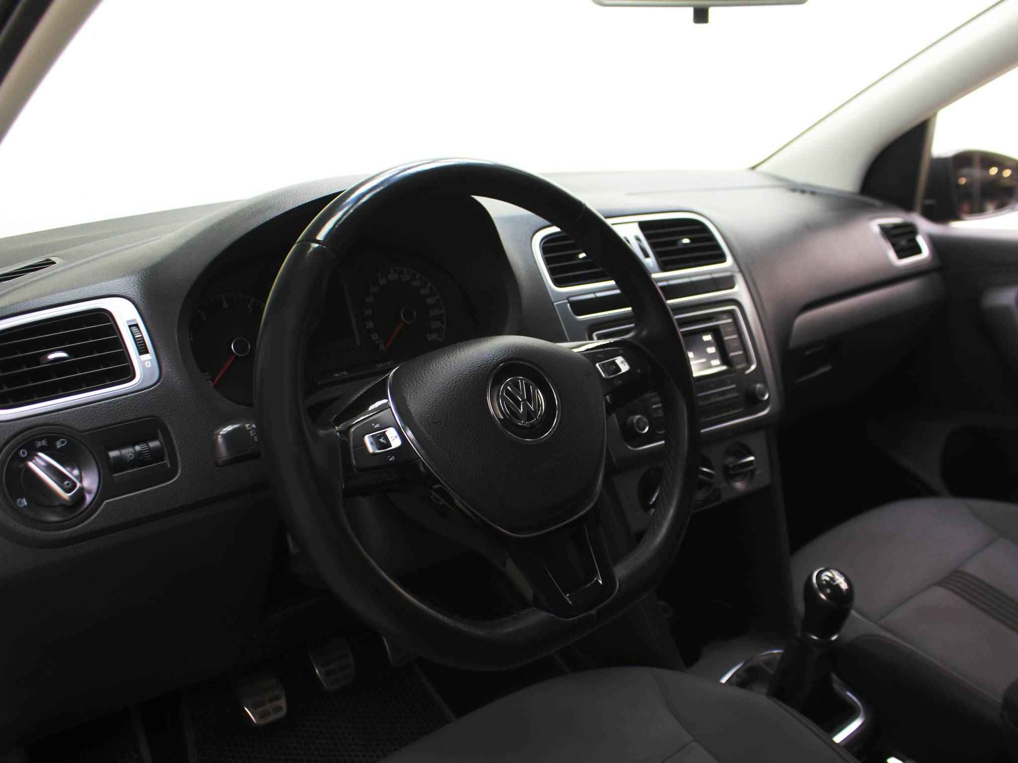 Volkswagen Polo, V Рестайлинг