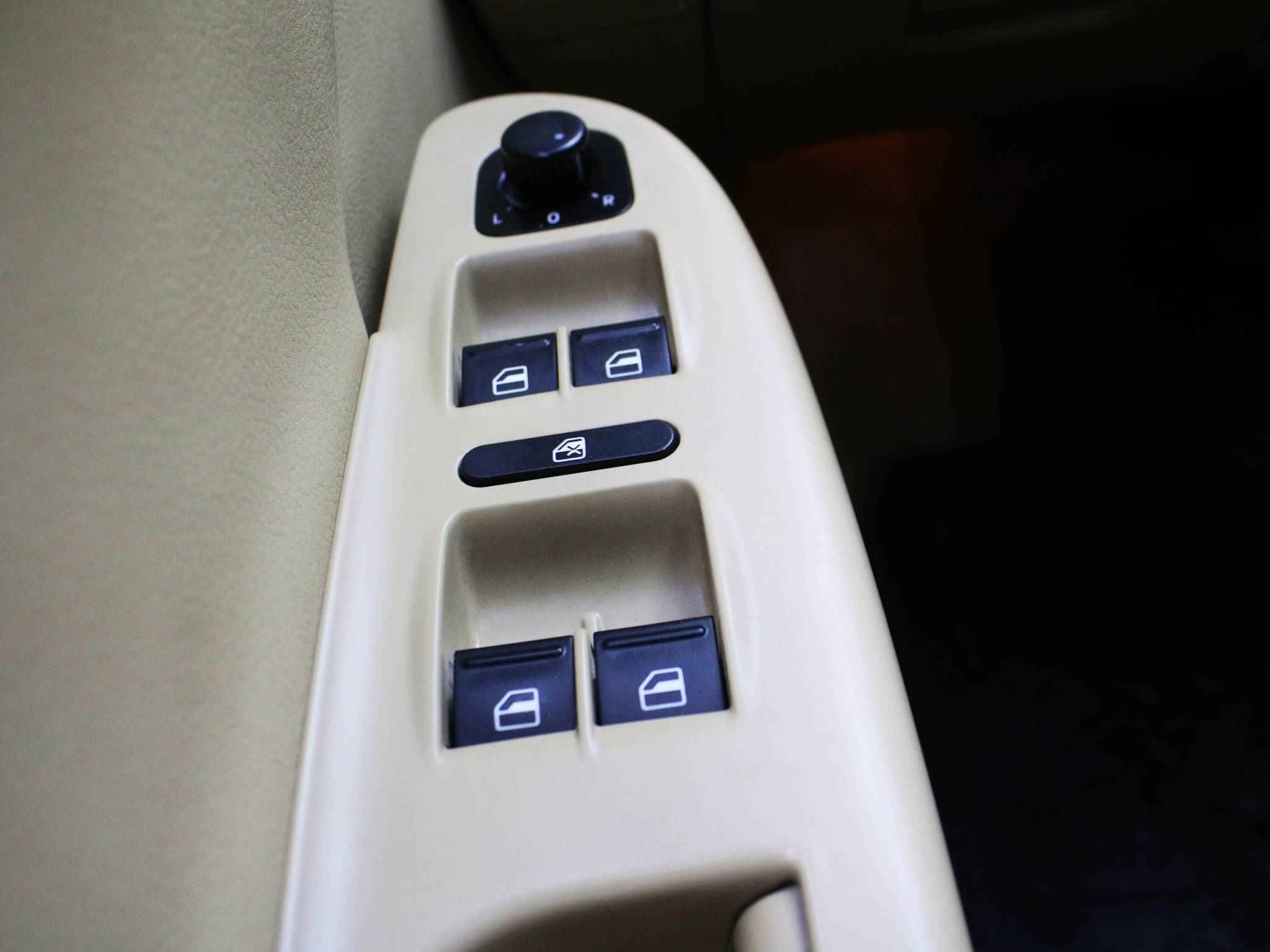 Volkswagen Passat, B6