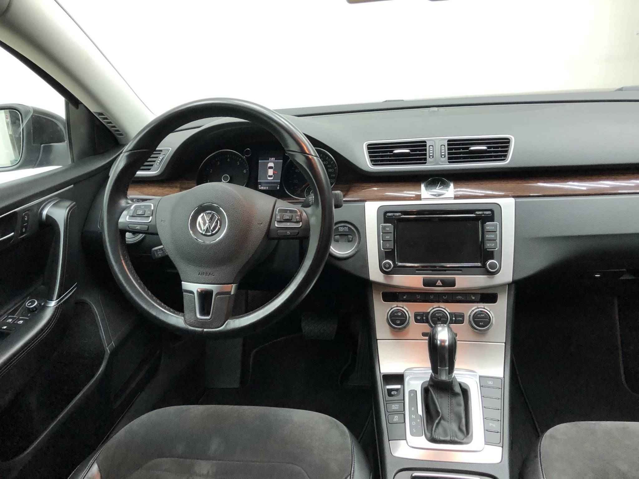 Volkswagen Passat, B7