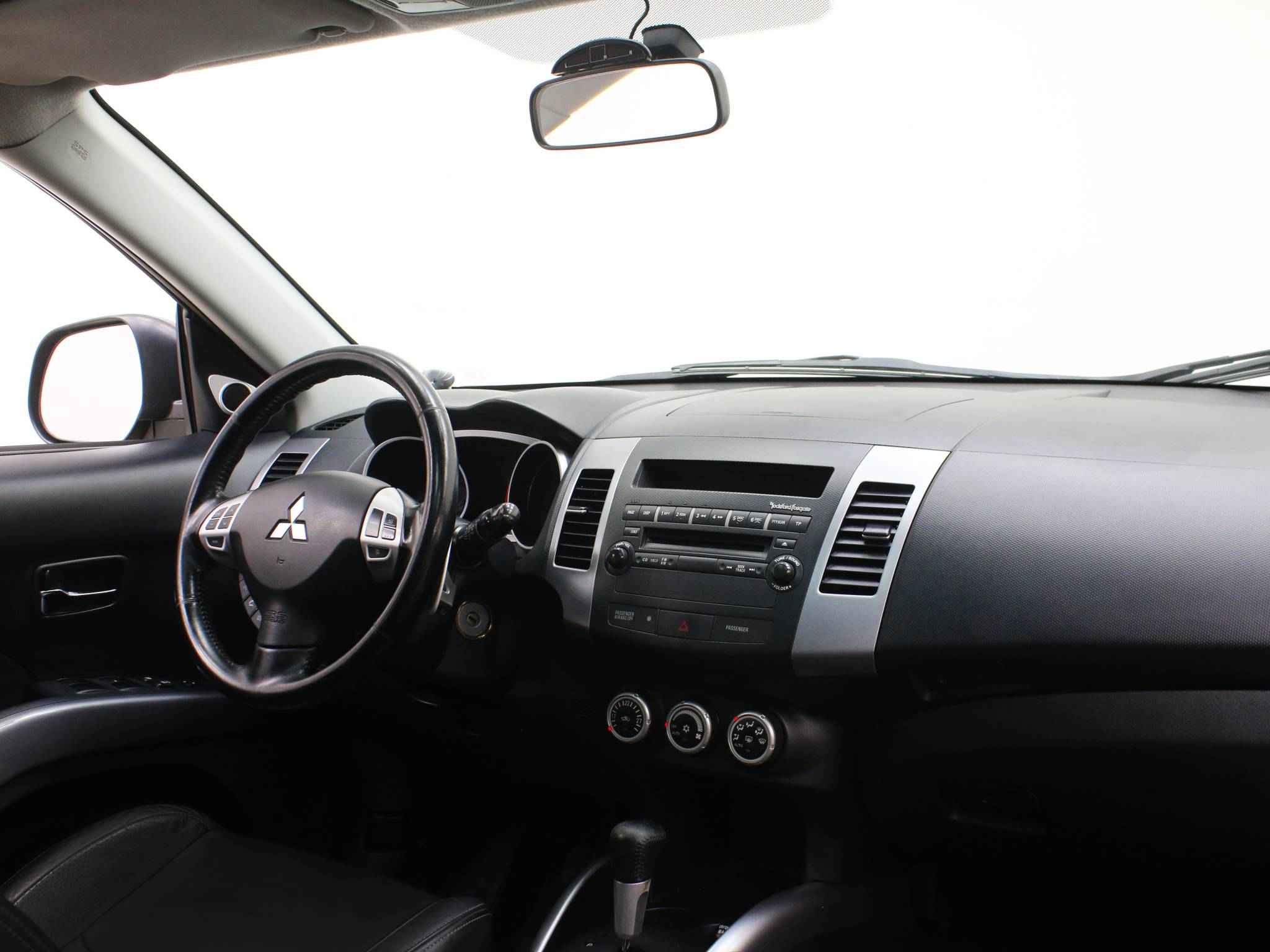 Mitsubishi Outlander, II