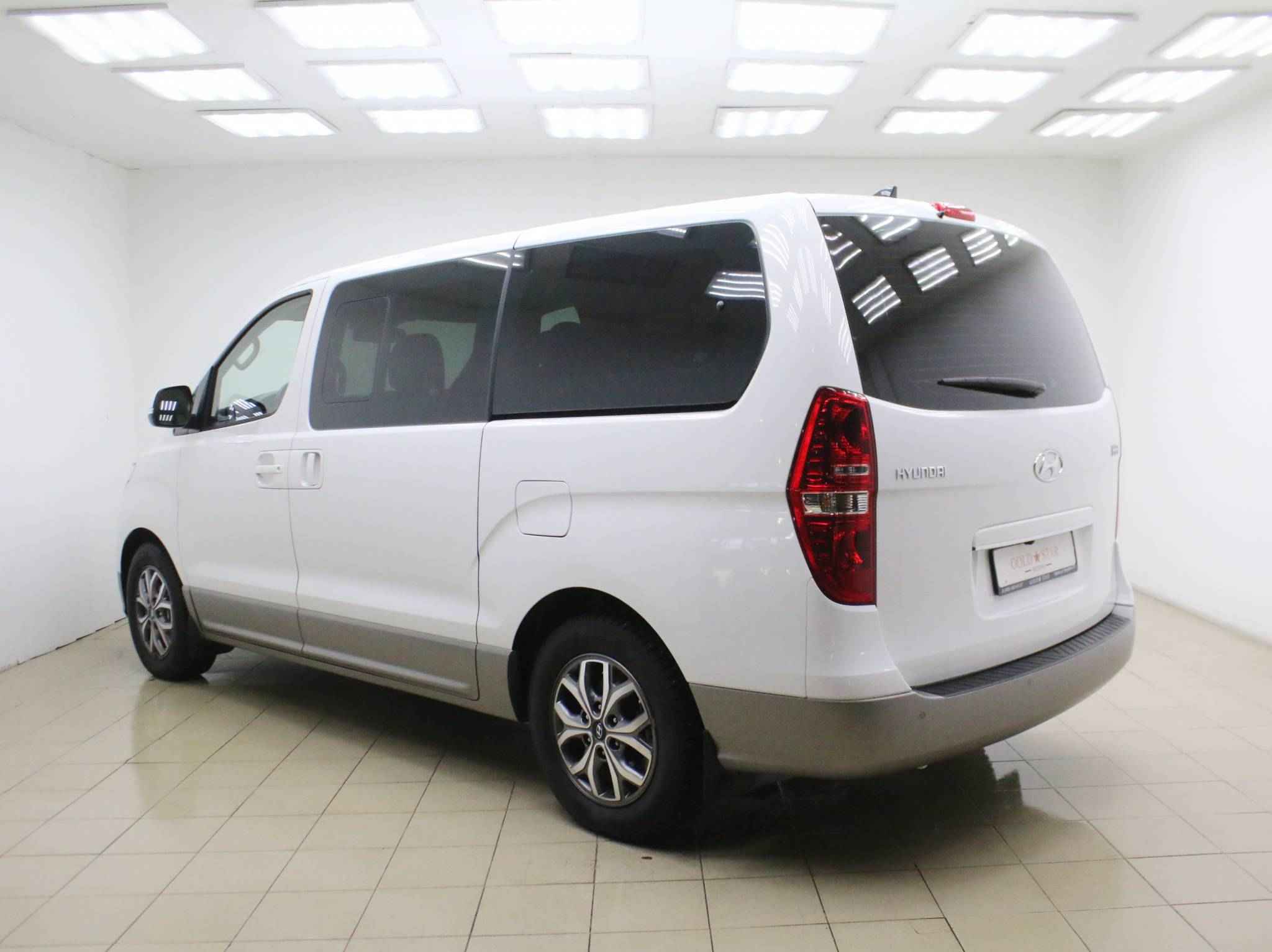 Hyundai H-1, II Рестайлинг 2