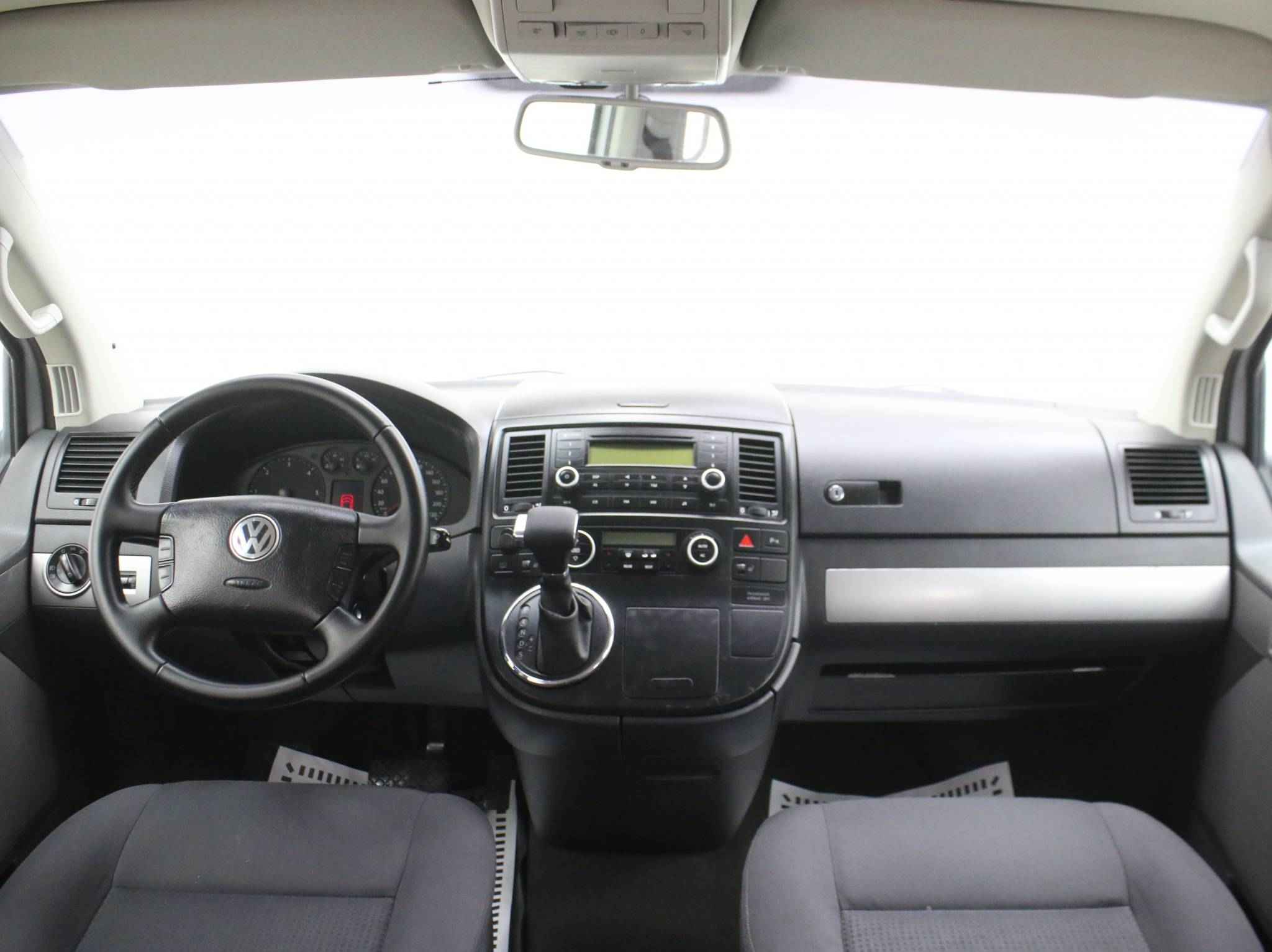 Volkswagen Multivan, T5