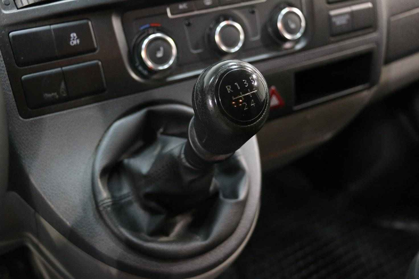 Volkswagen Caravelle, T5 Рестайлинг